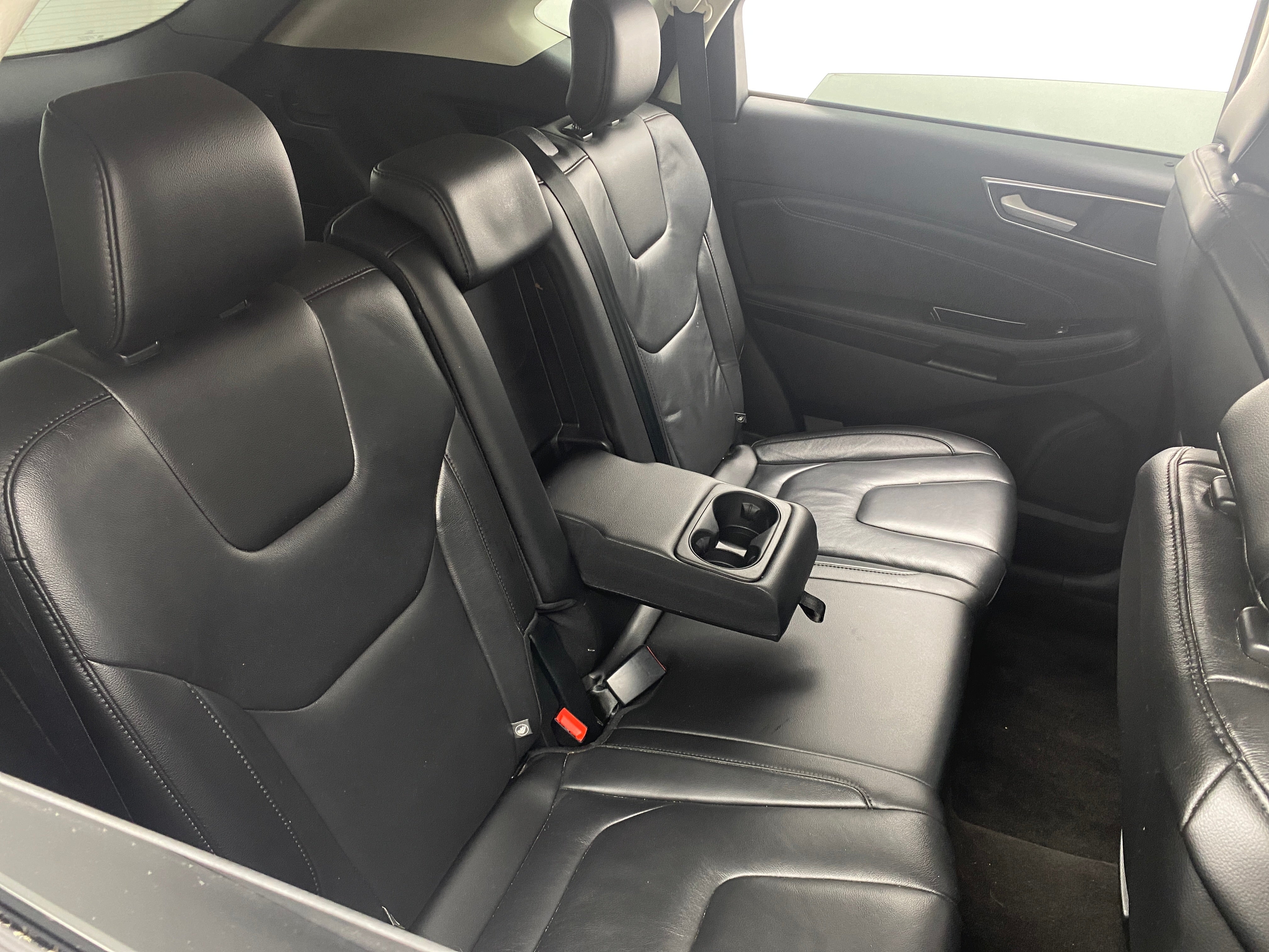 2020 Ford Edge Titanium 5