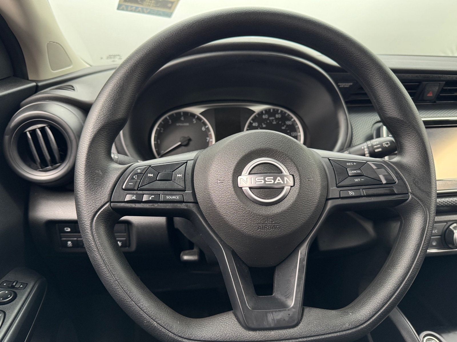 Thumbnail: 2024 Nissan Kicks - 5