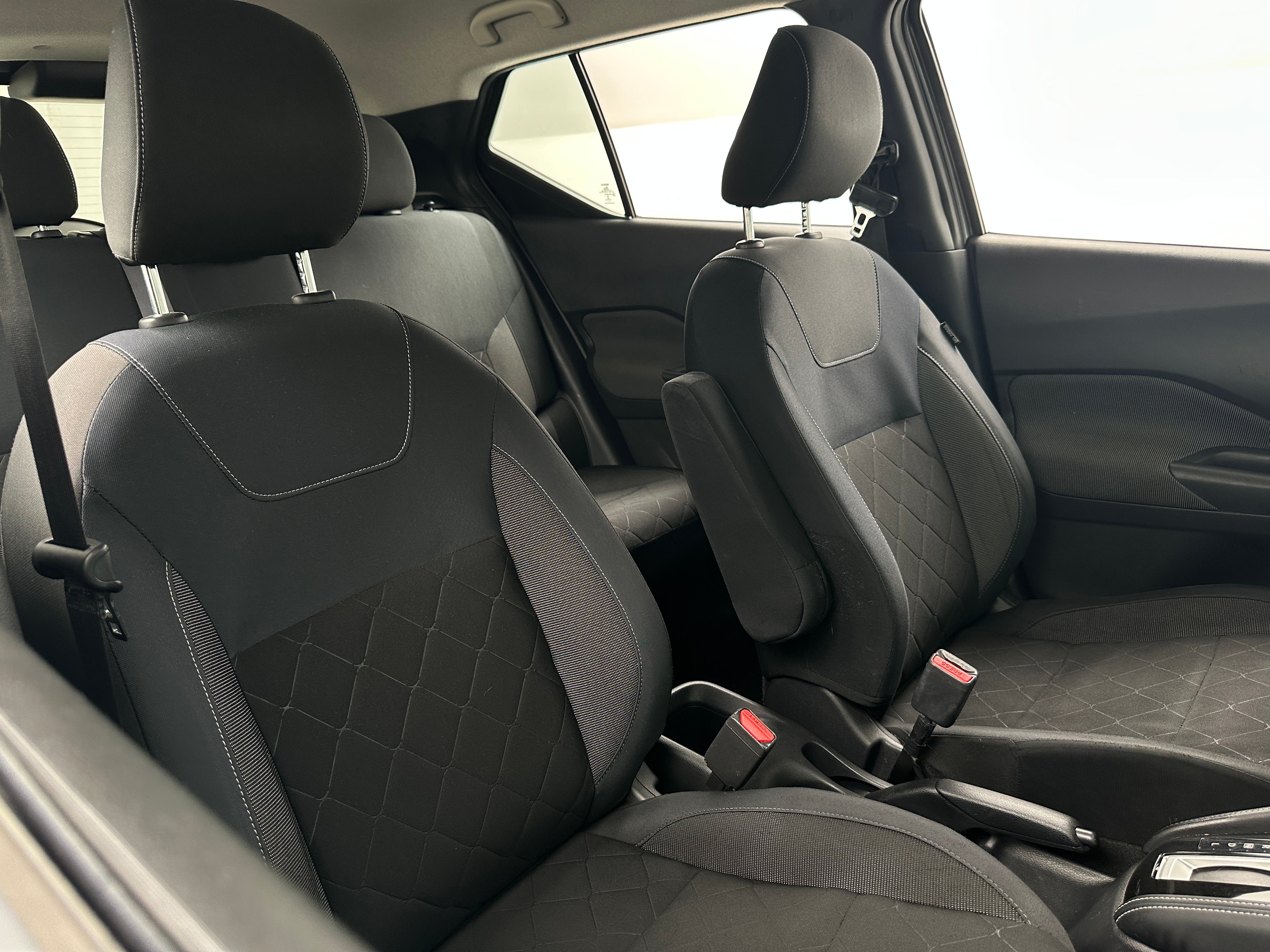 2019 Nissan Kicks S 2