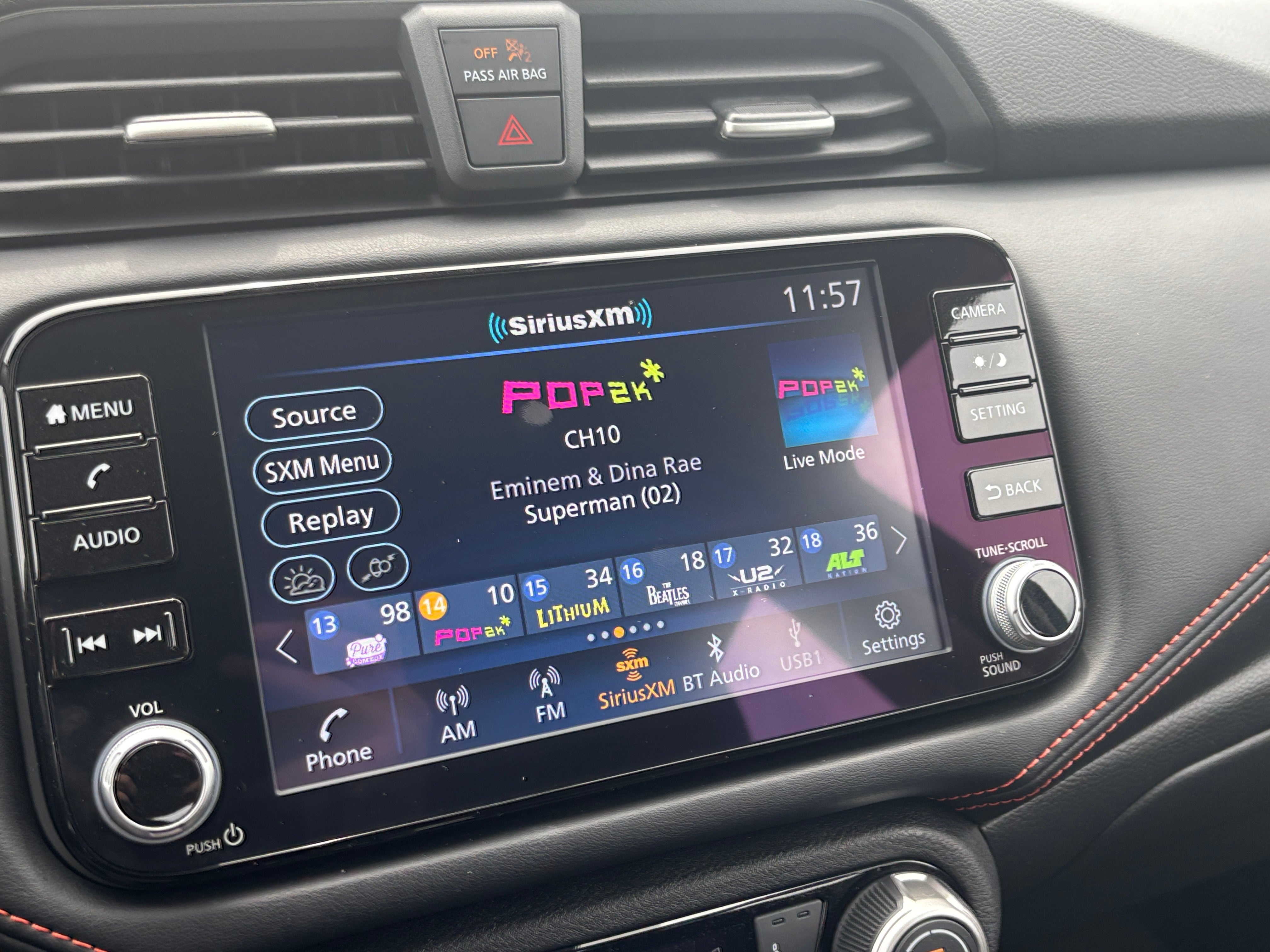2024 Nissan Versa SR 4
