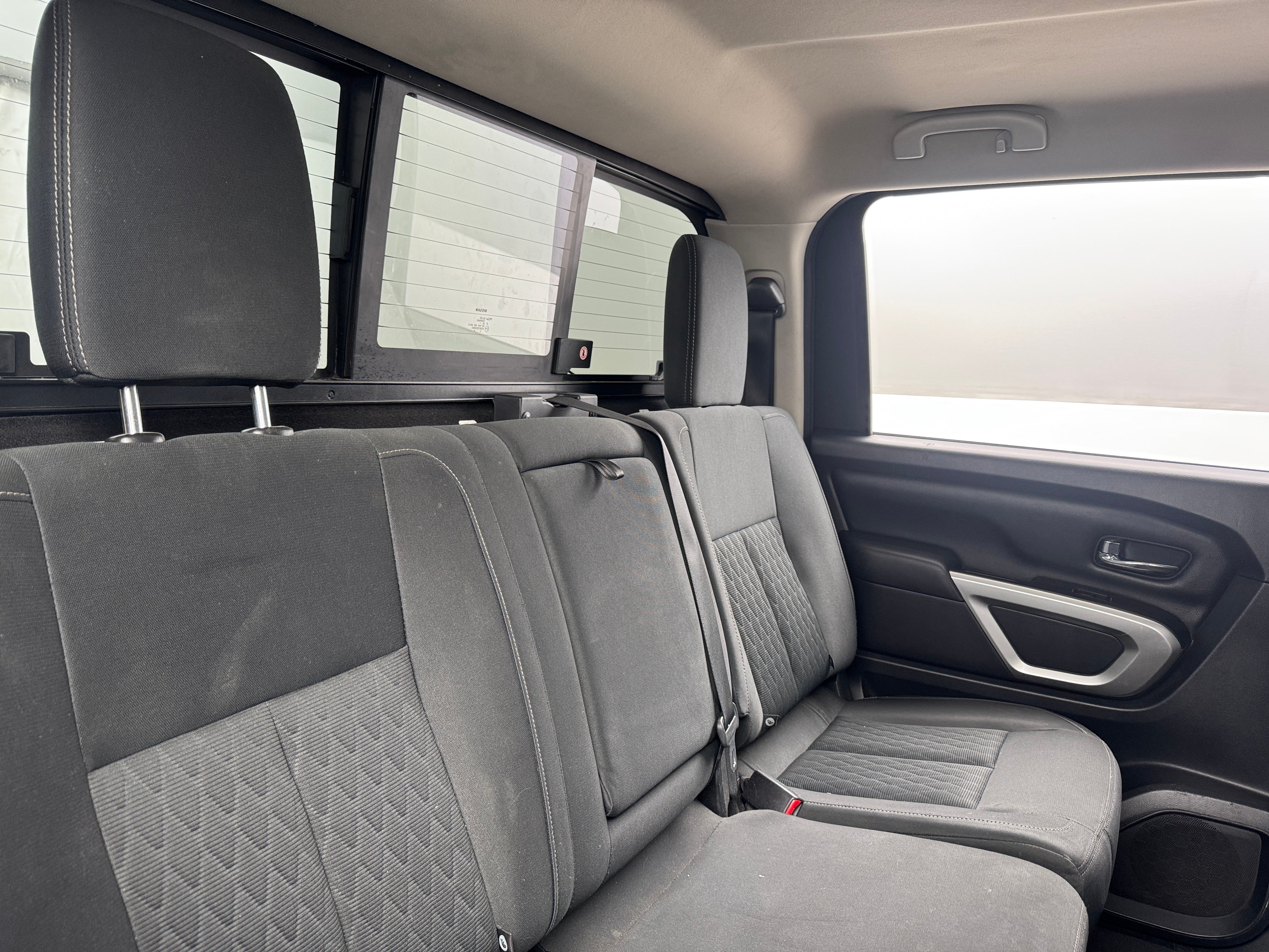 2018 Nissan Titan SV 6