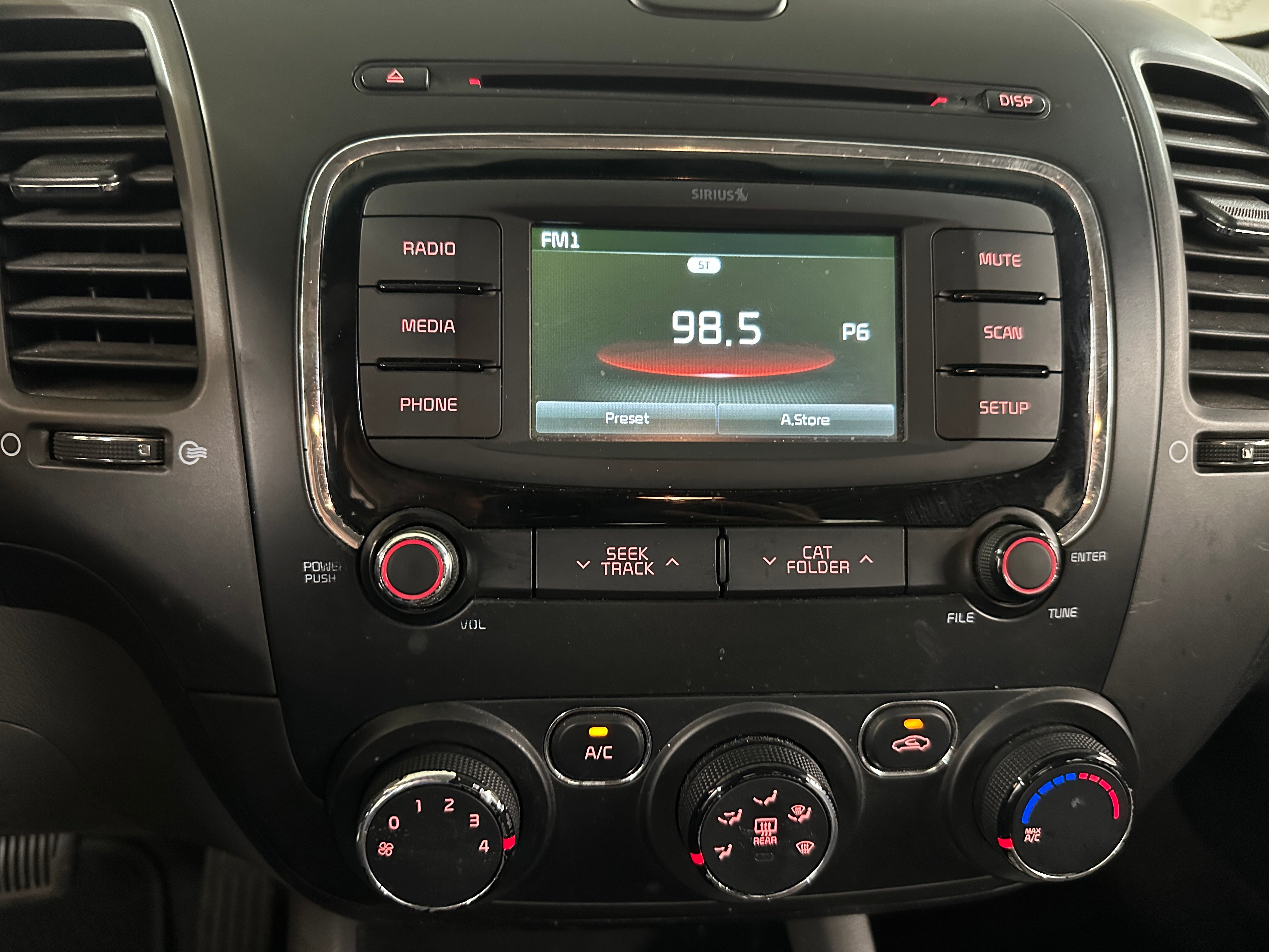 2018 Kia Forte LX 4