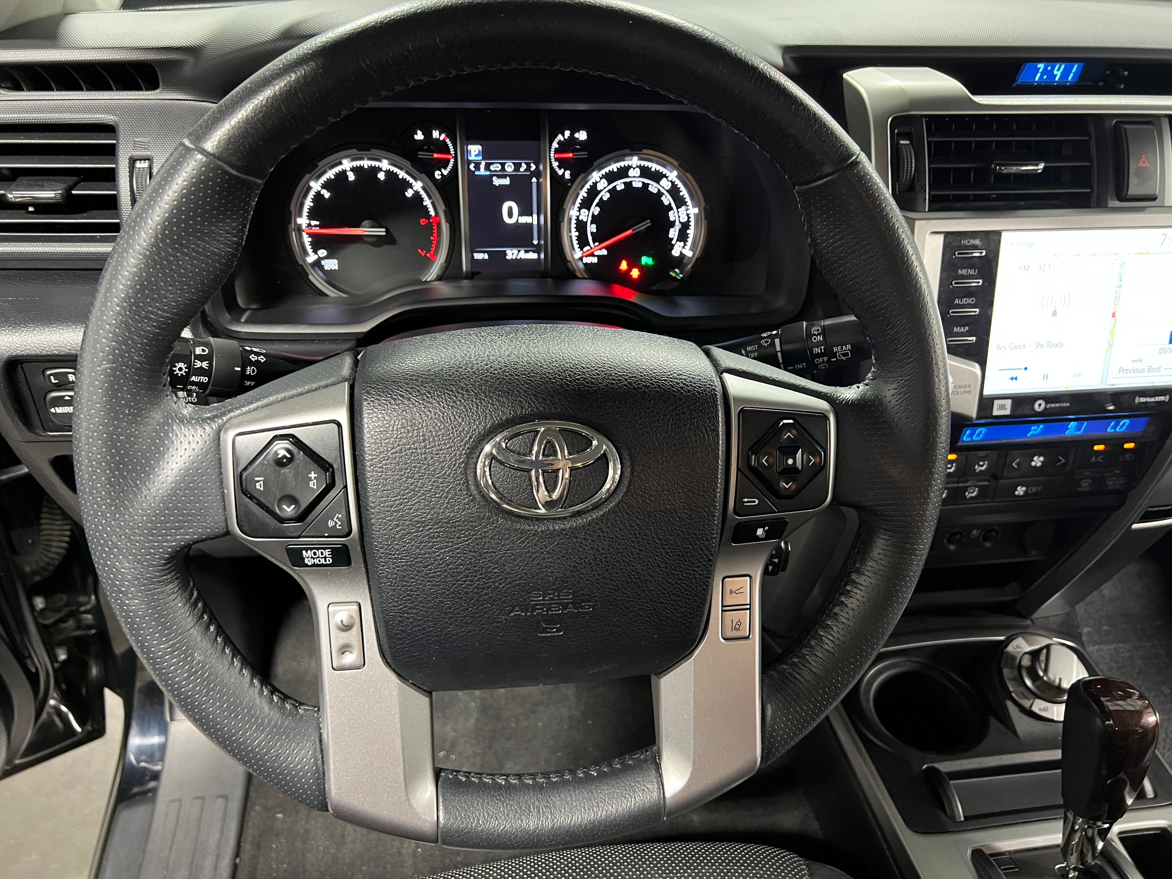 Thumbnail: 2020 Toyota 4Runner - 4