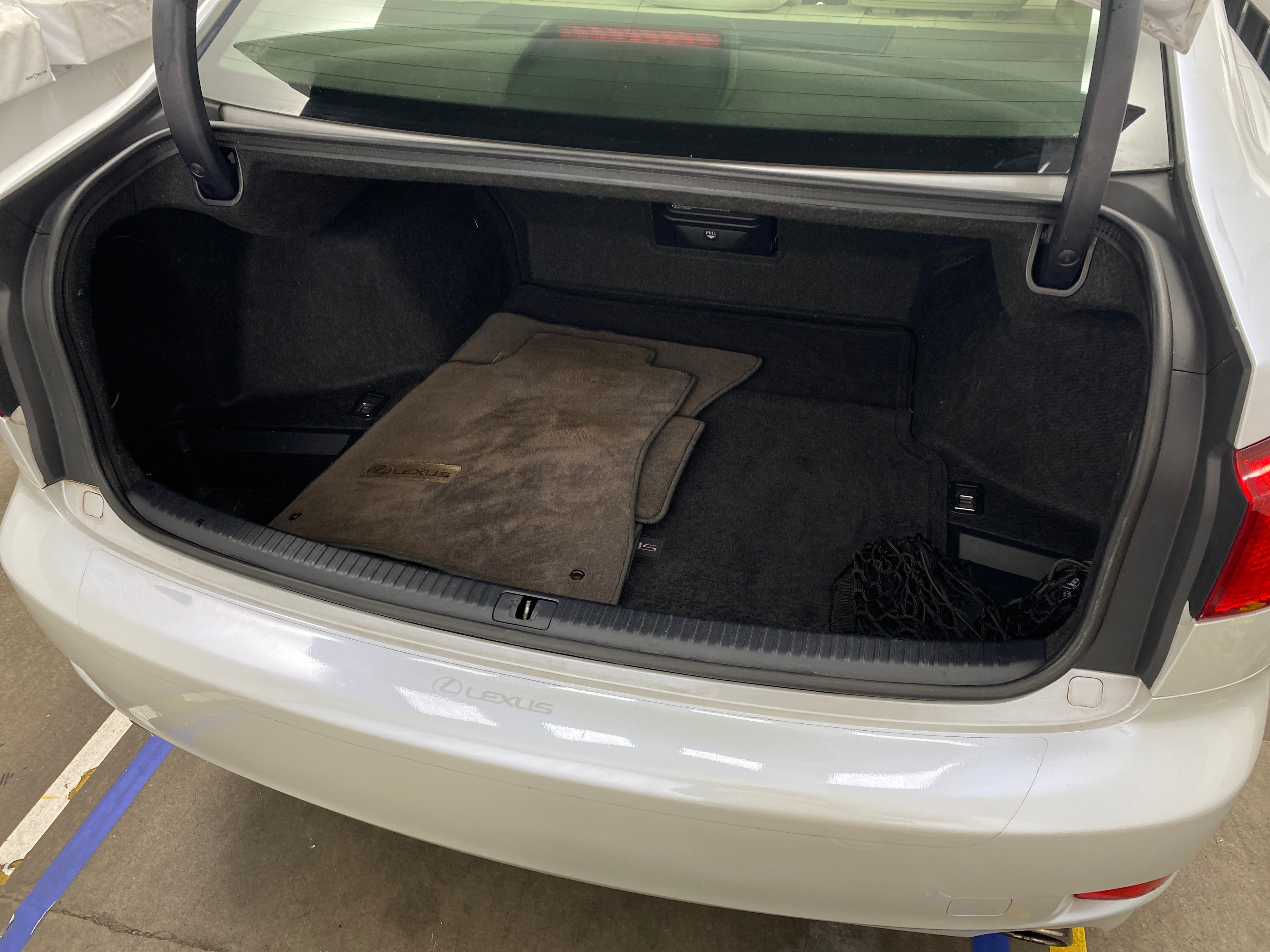 2011 Lexus IS 350 6