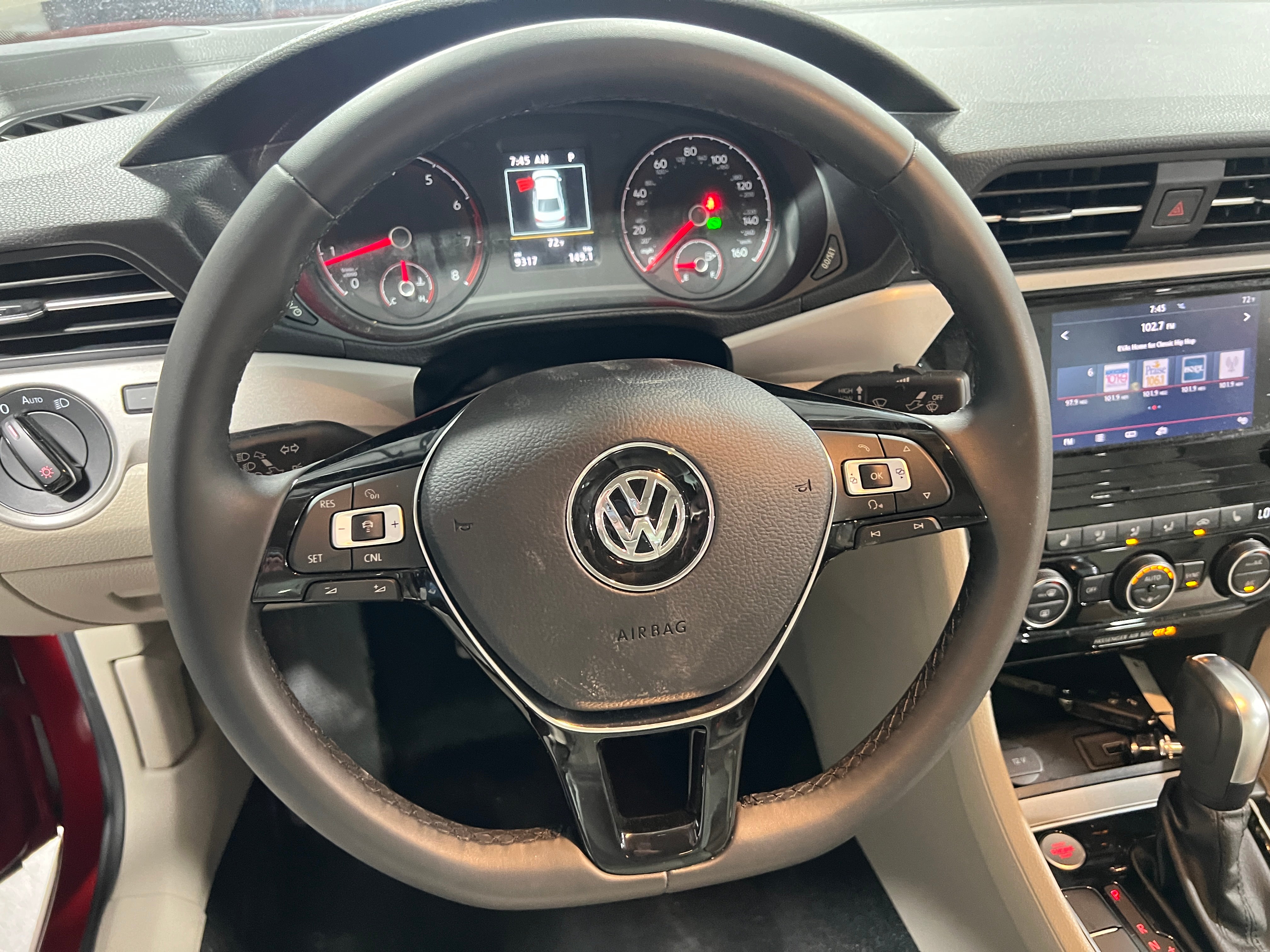 2021 Volkswagen Passat SE 4