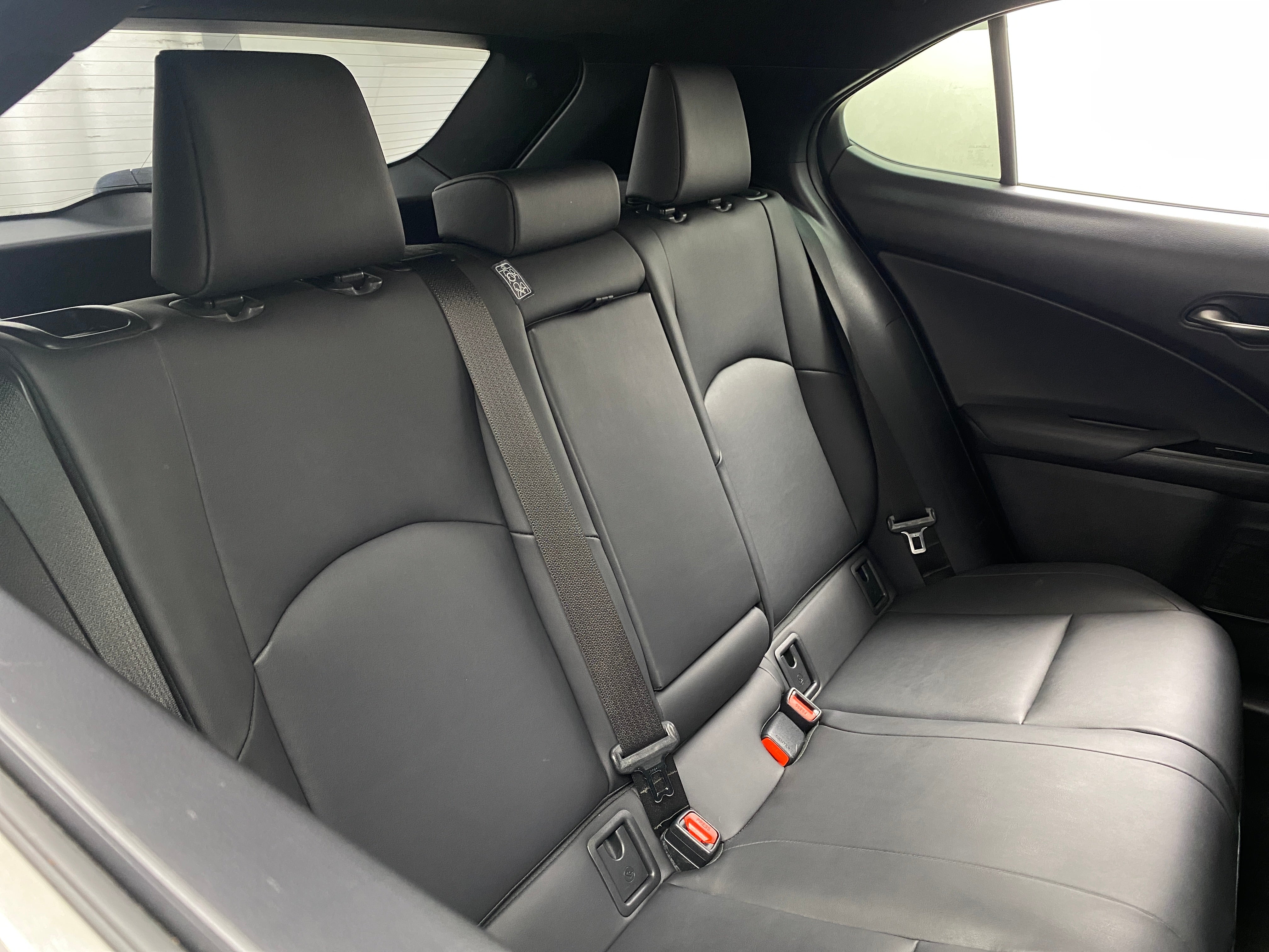 2019 Lexus UX 200 6