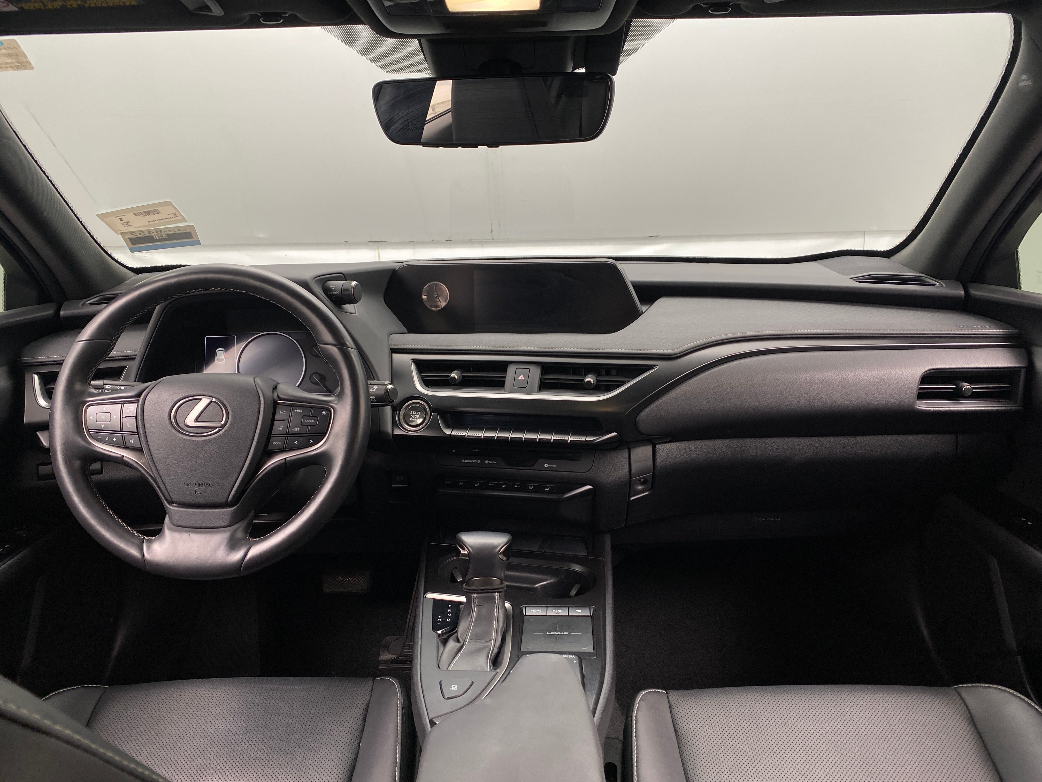 2019 Lexus UX 200 3