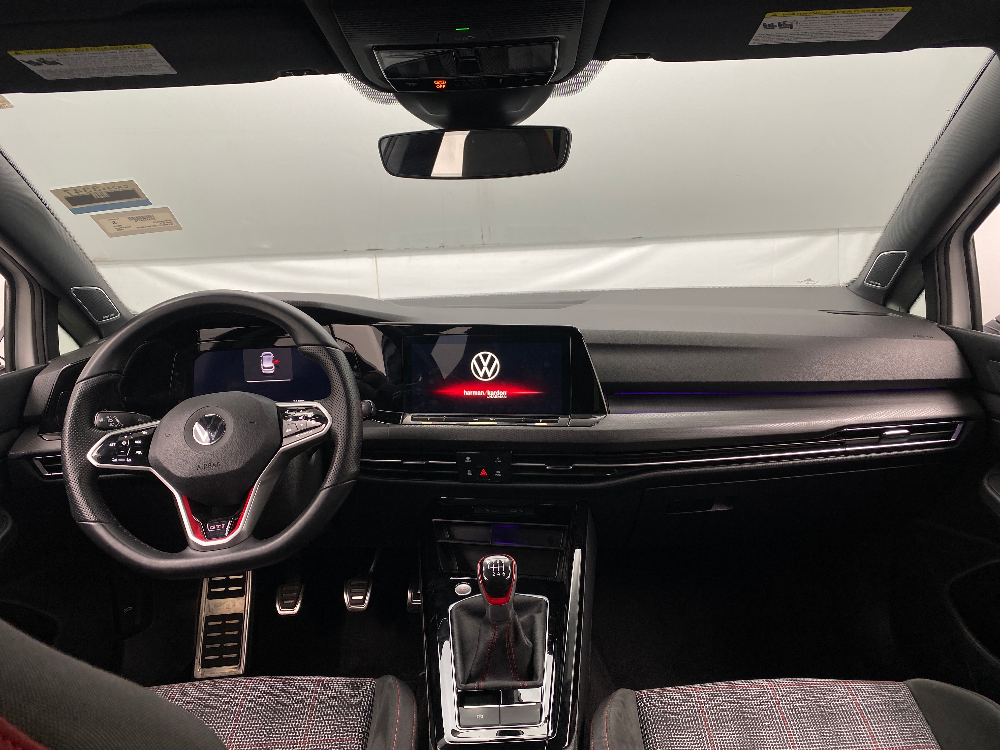 2023 Volkswagen Golf GTI Autobahn 2