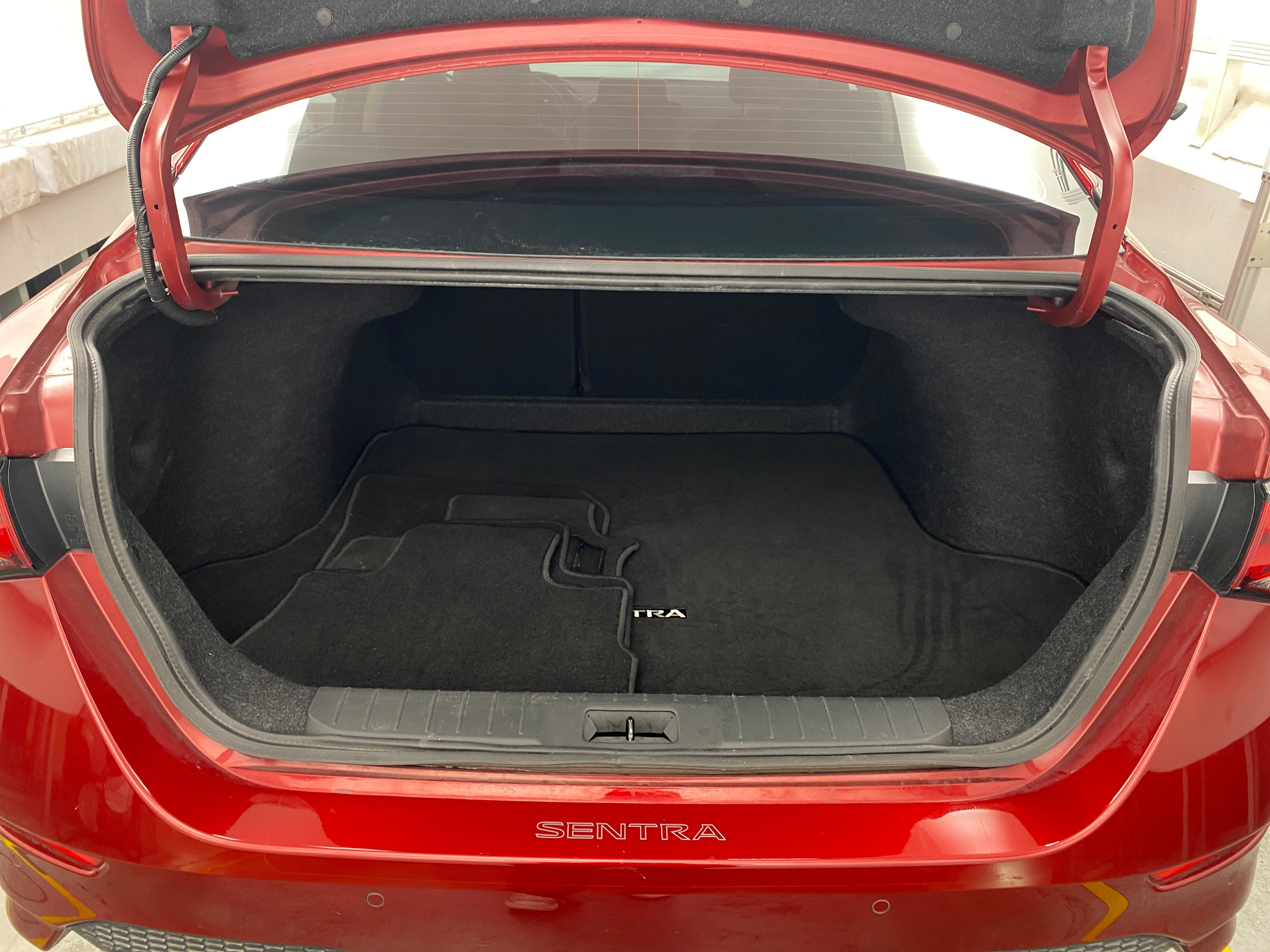 2021 Nissan Sentra SR 7