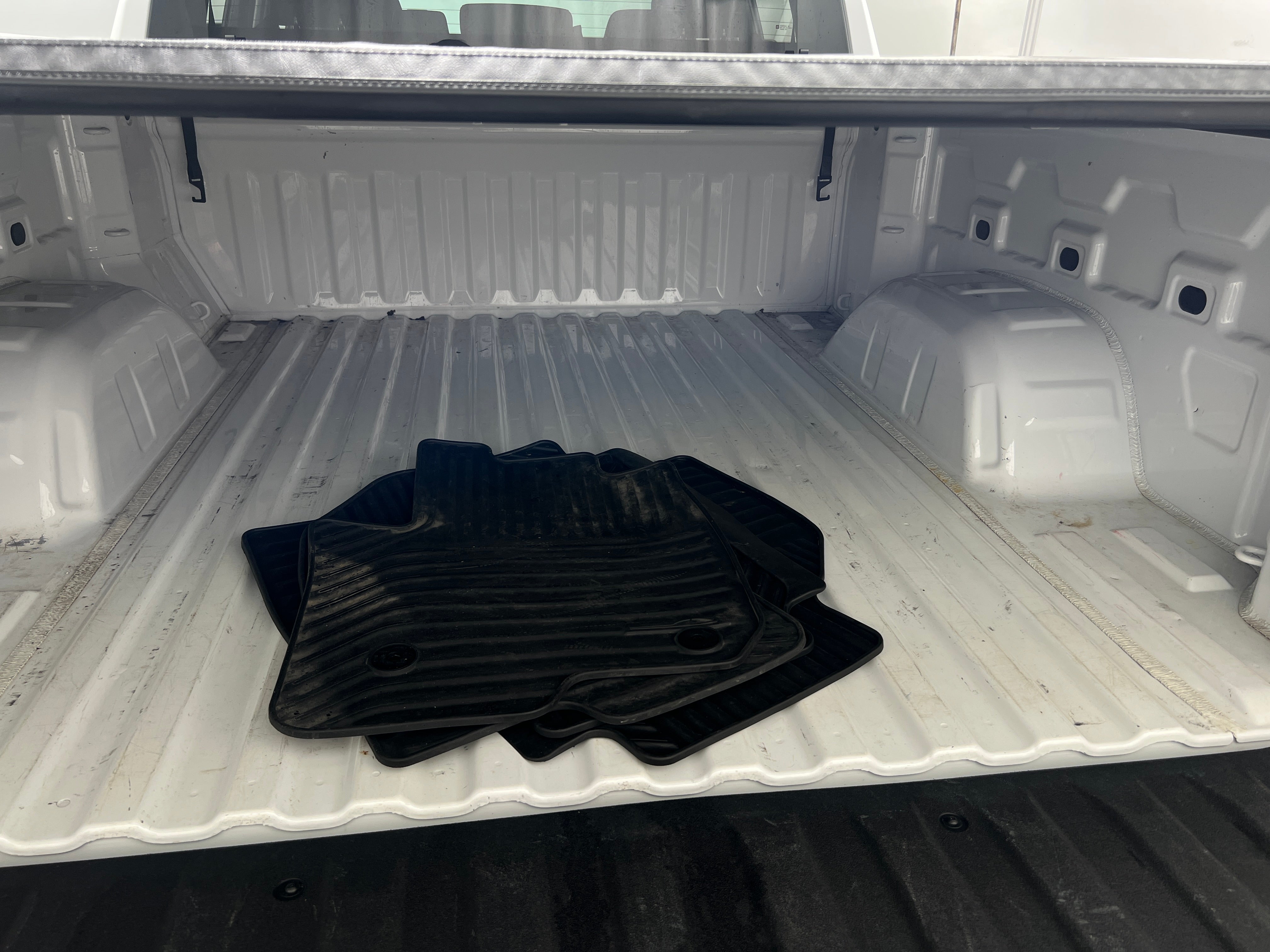 2023 GMC Sierra 1500 Elevation 7