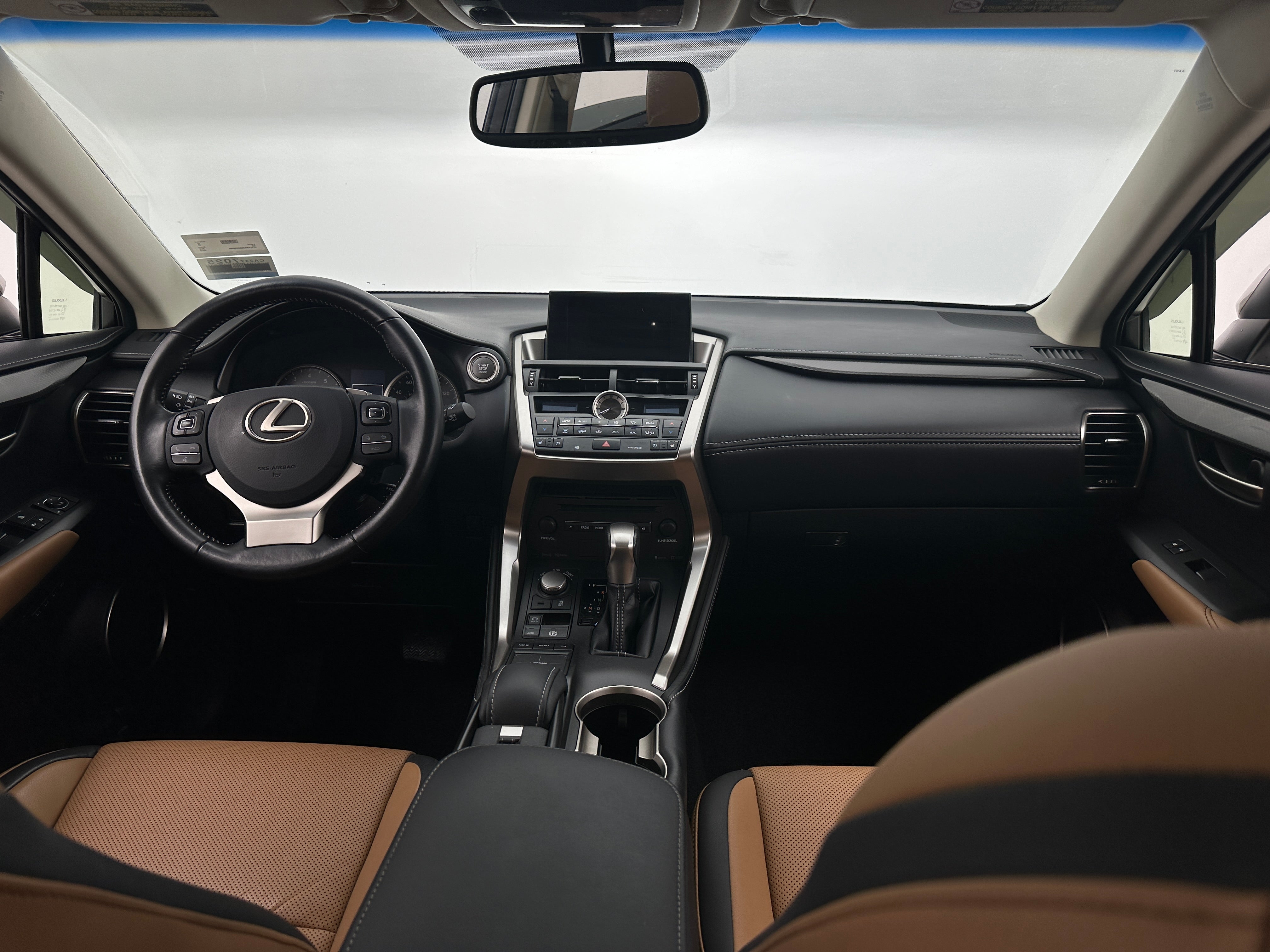 2016 Lexus NX 200t 3
