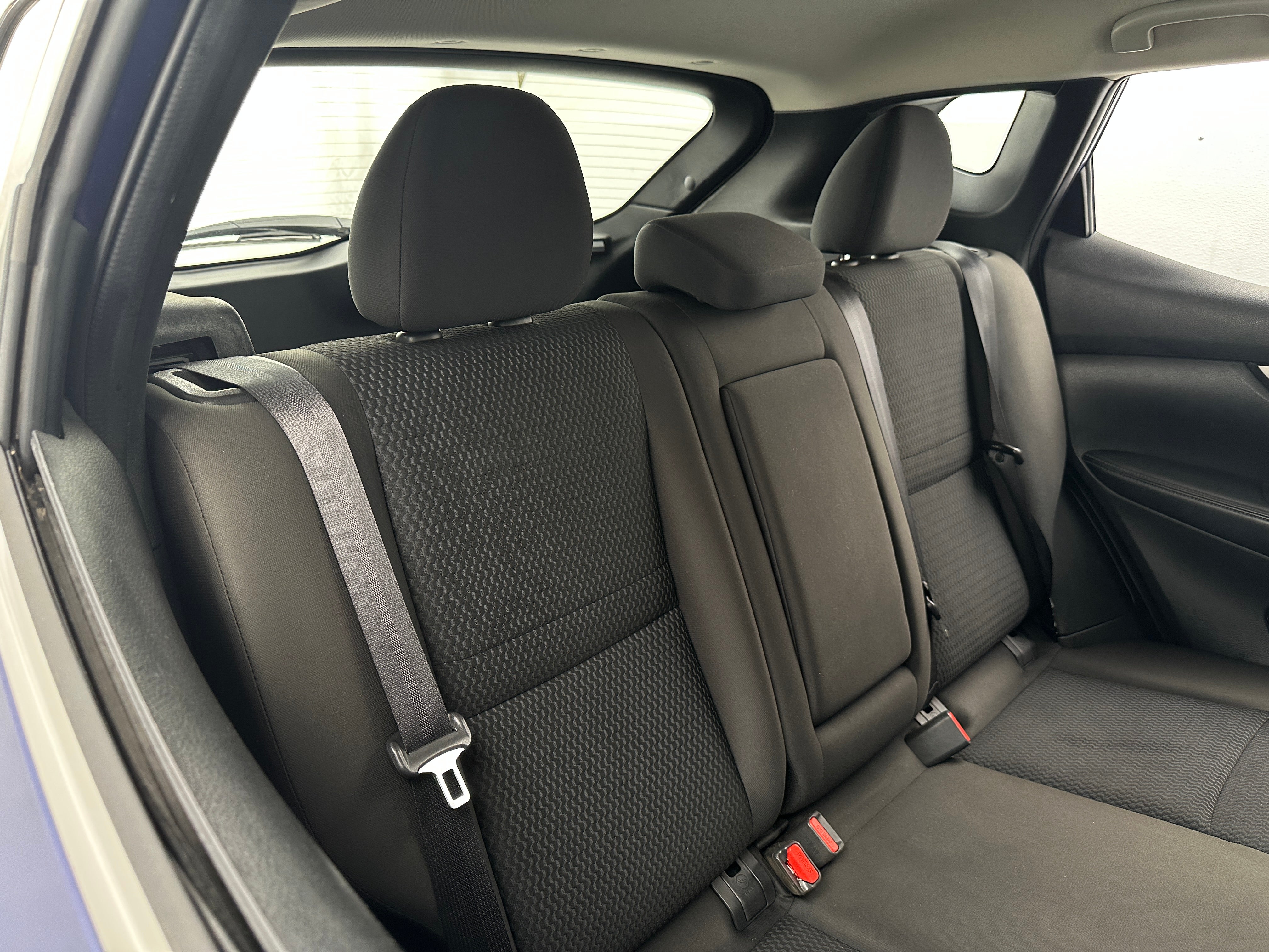 2019 Nissan Rogue Sport S 6