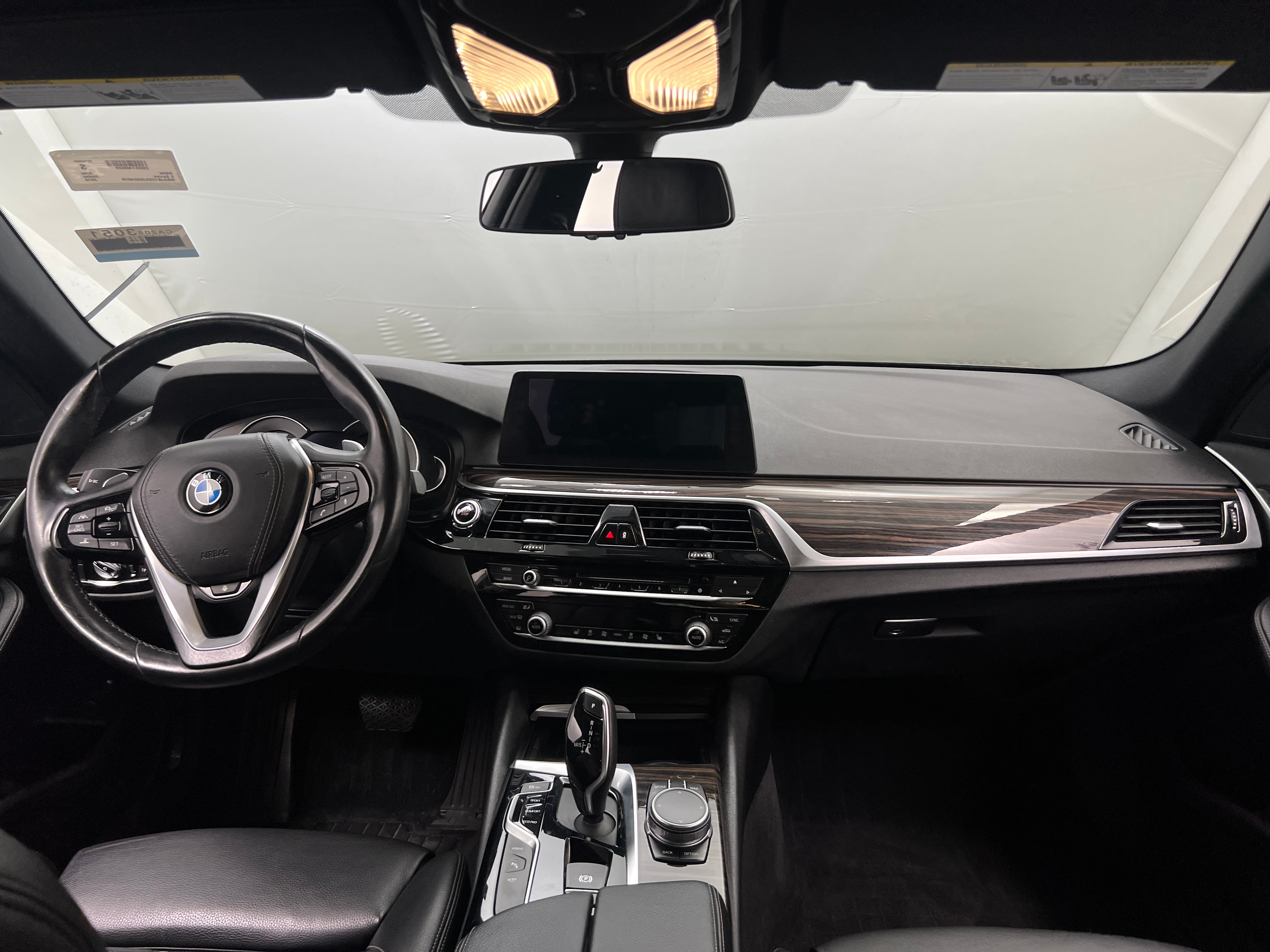 2018 BMW 5 Series 530e xDrive iPerformance 2