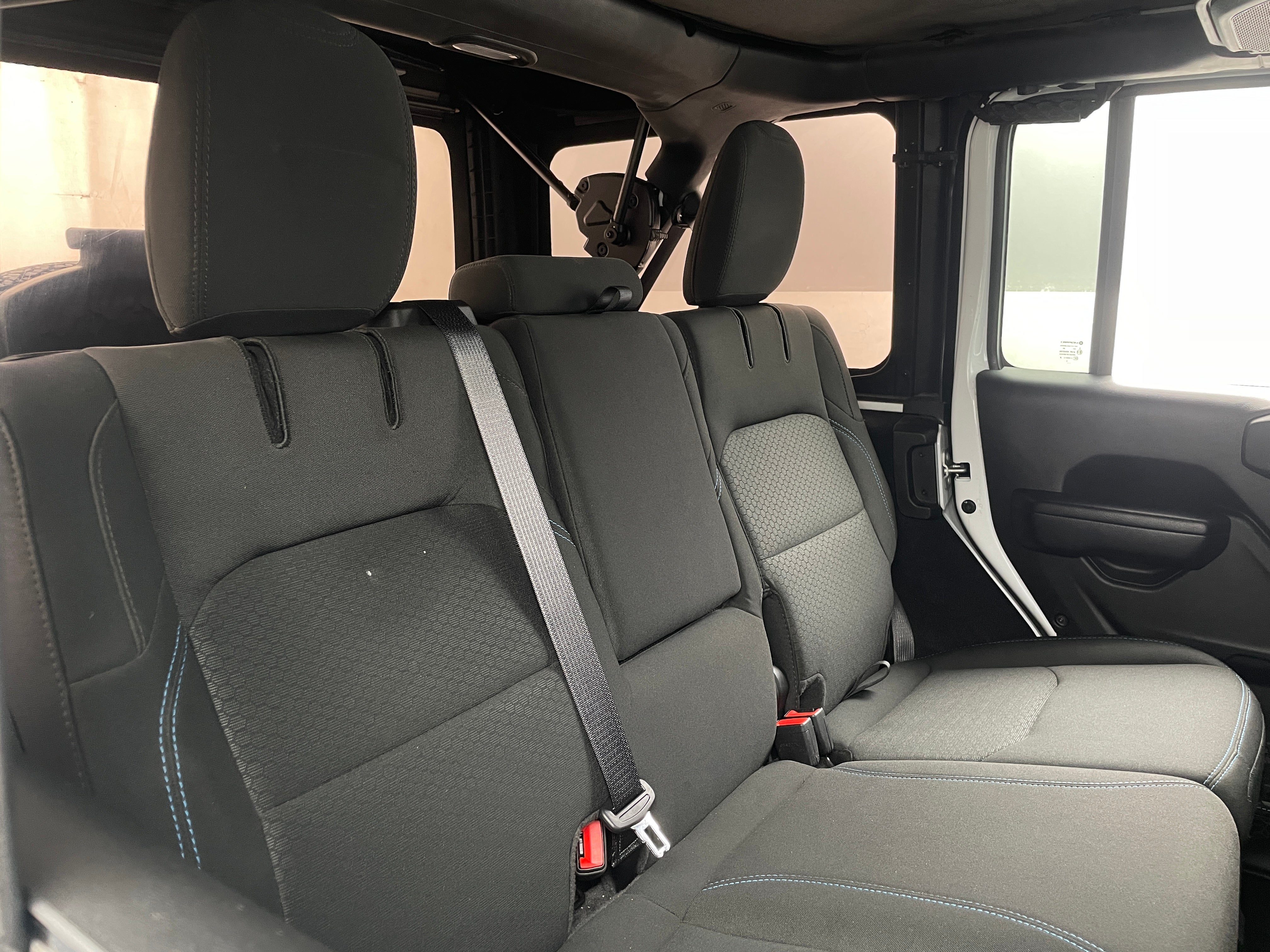 2022 Jeep Wrangler Unlimited Rubicon 4xe 6