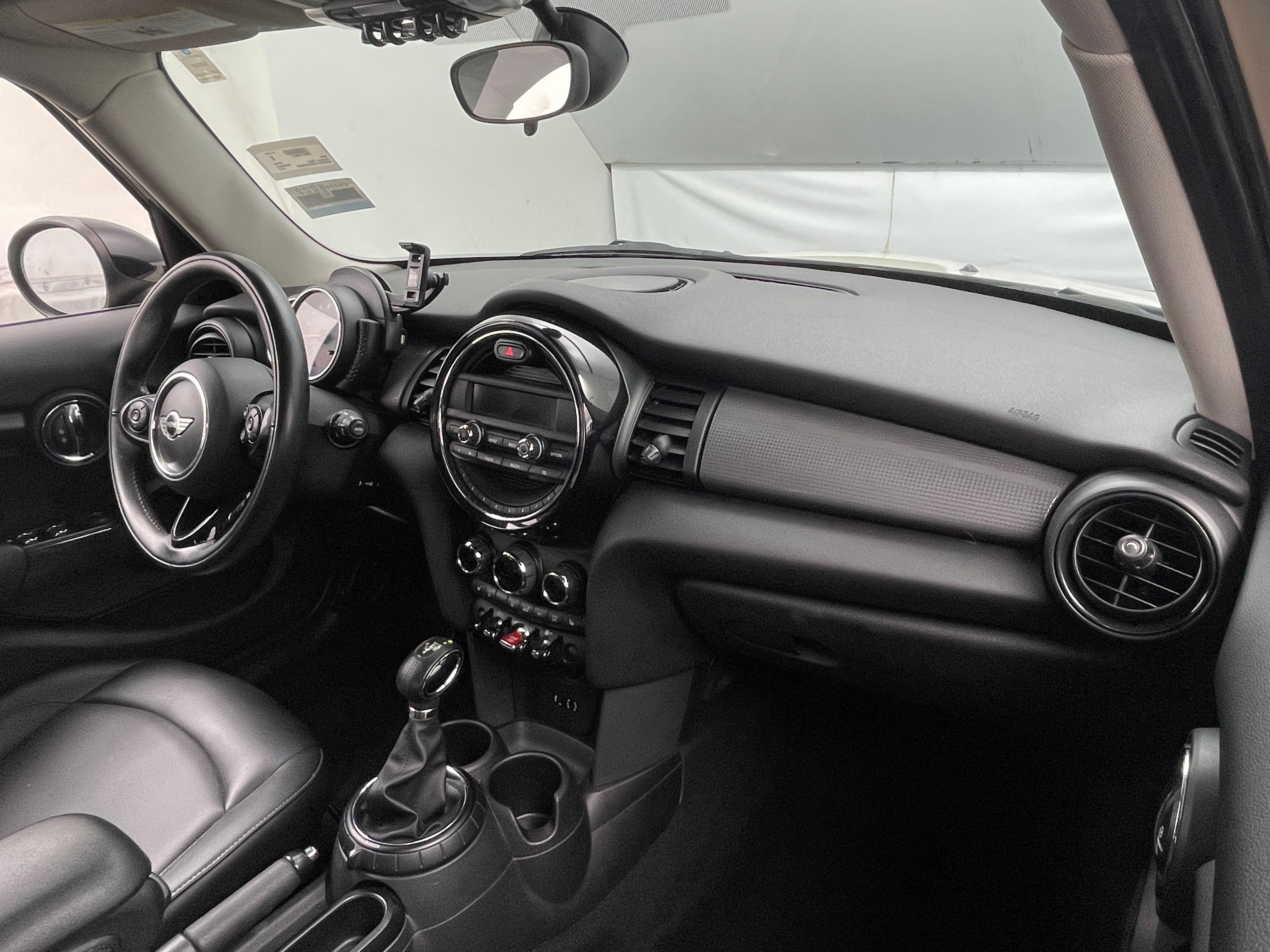 2016 MINI Cooper Hardtop 4 Door 2