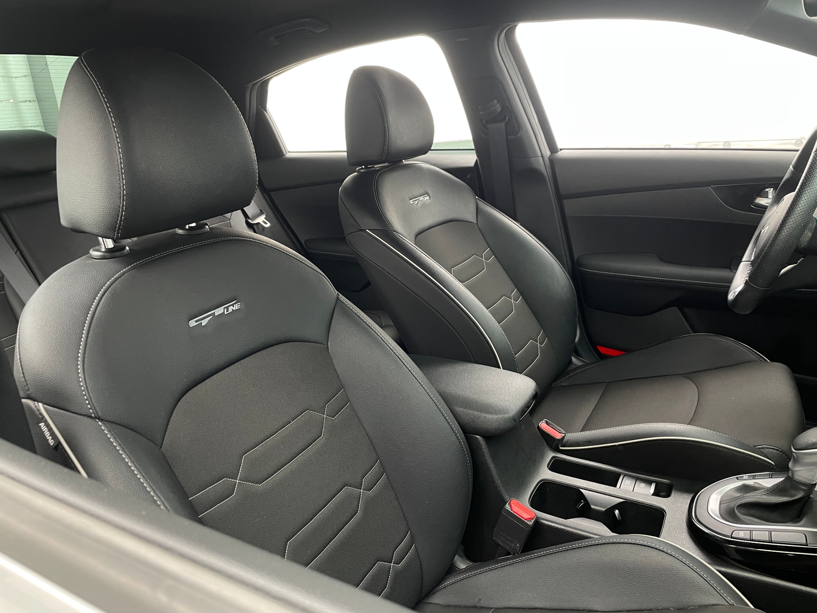 Thumbnail: 2022 Kia Forte - 2