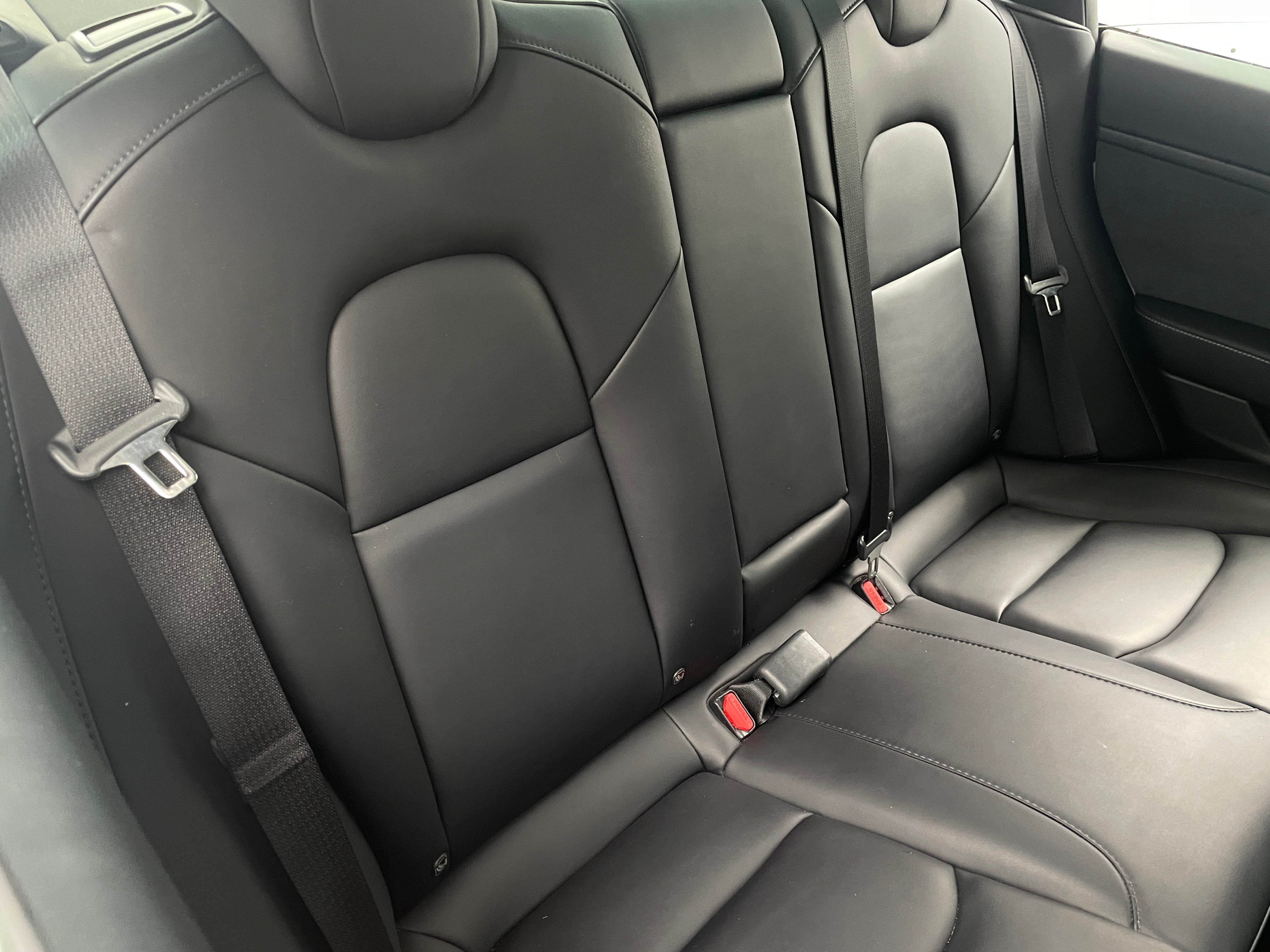 2023 Tesla Model 3 Standard Range 4