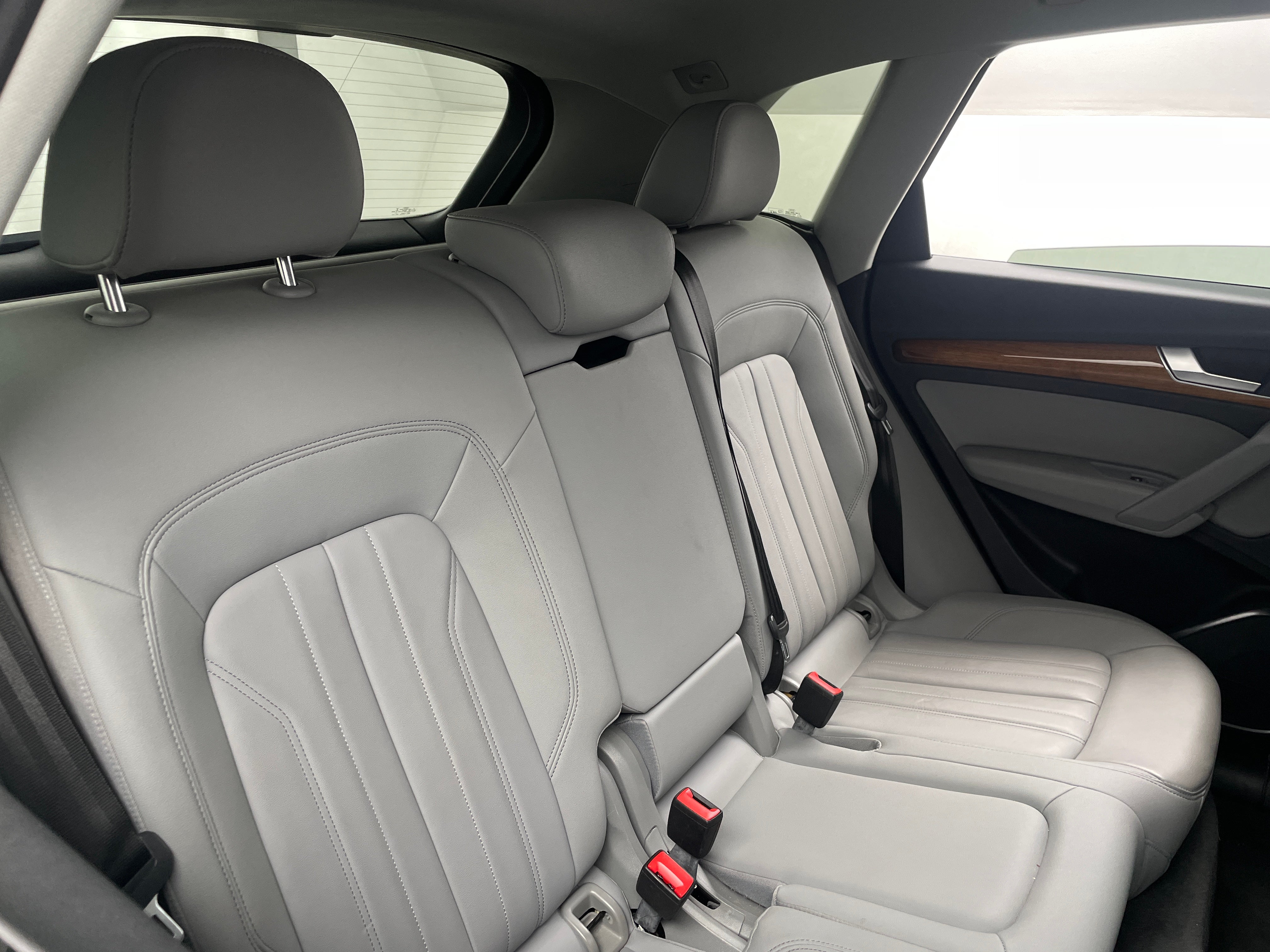 2022 Audi Q5 e Premium 5