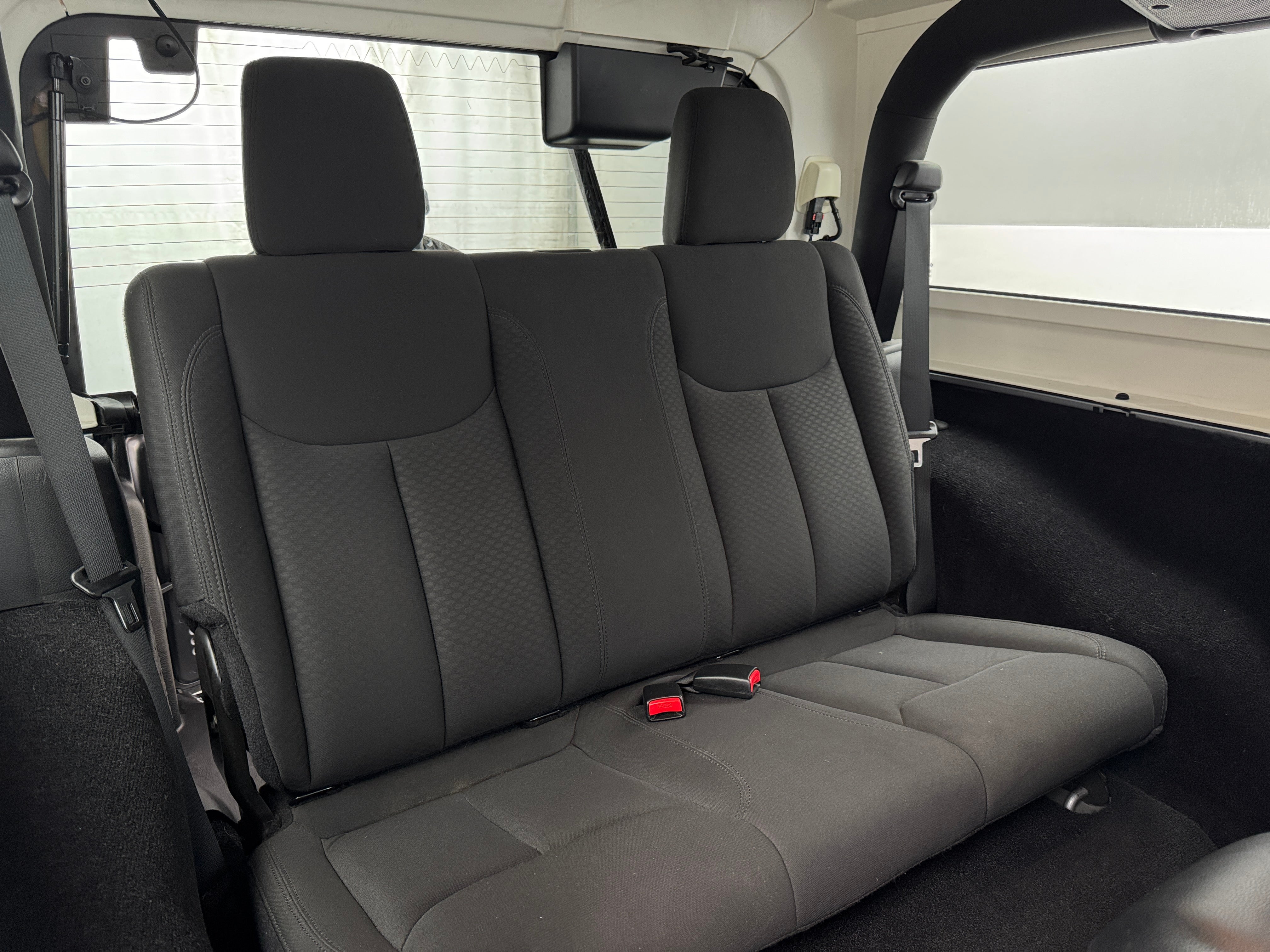 2015 Jeep Wrangler Sport 6