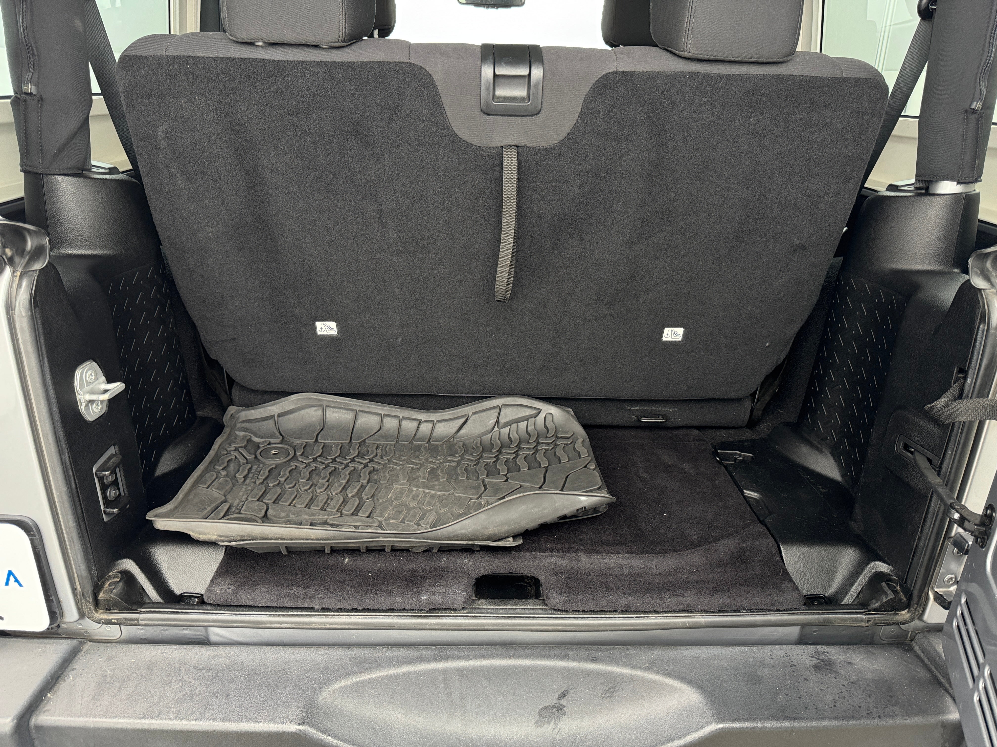 2015 Jeep Wrangler Sport 7