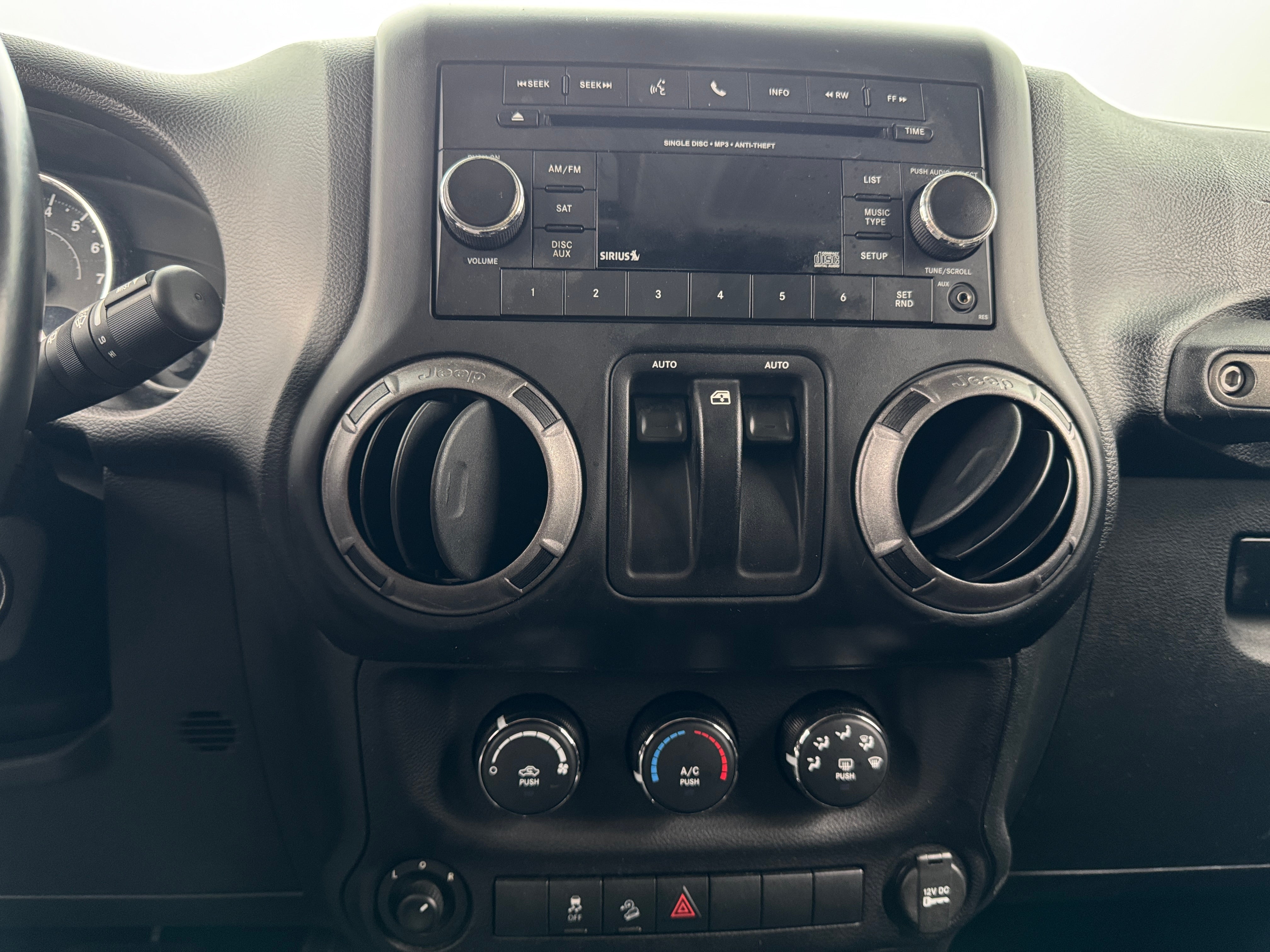 2015 Jeep Wrangler Sport 4