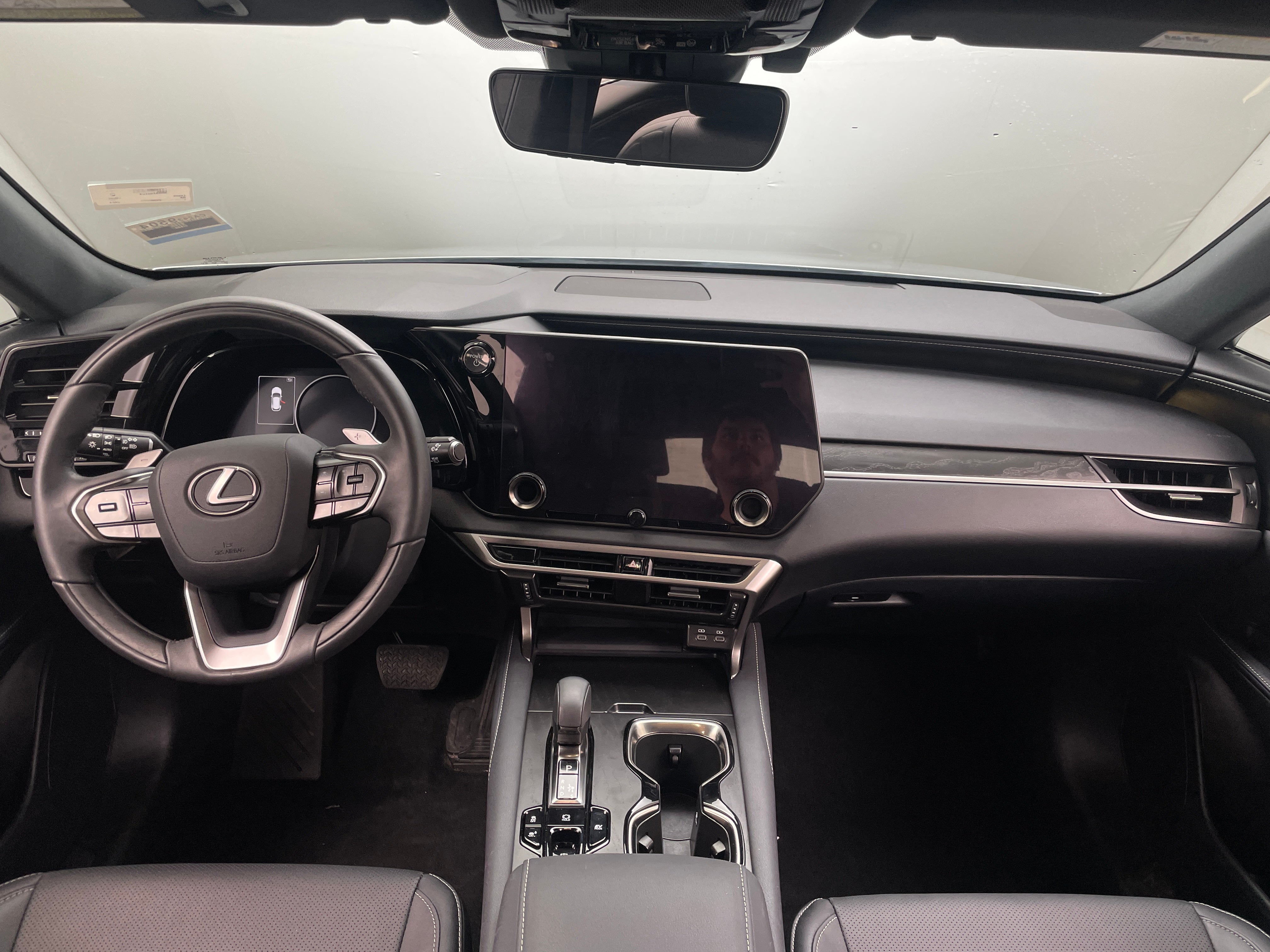 2023 Lexus RX  3