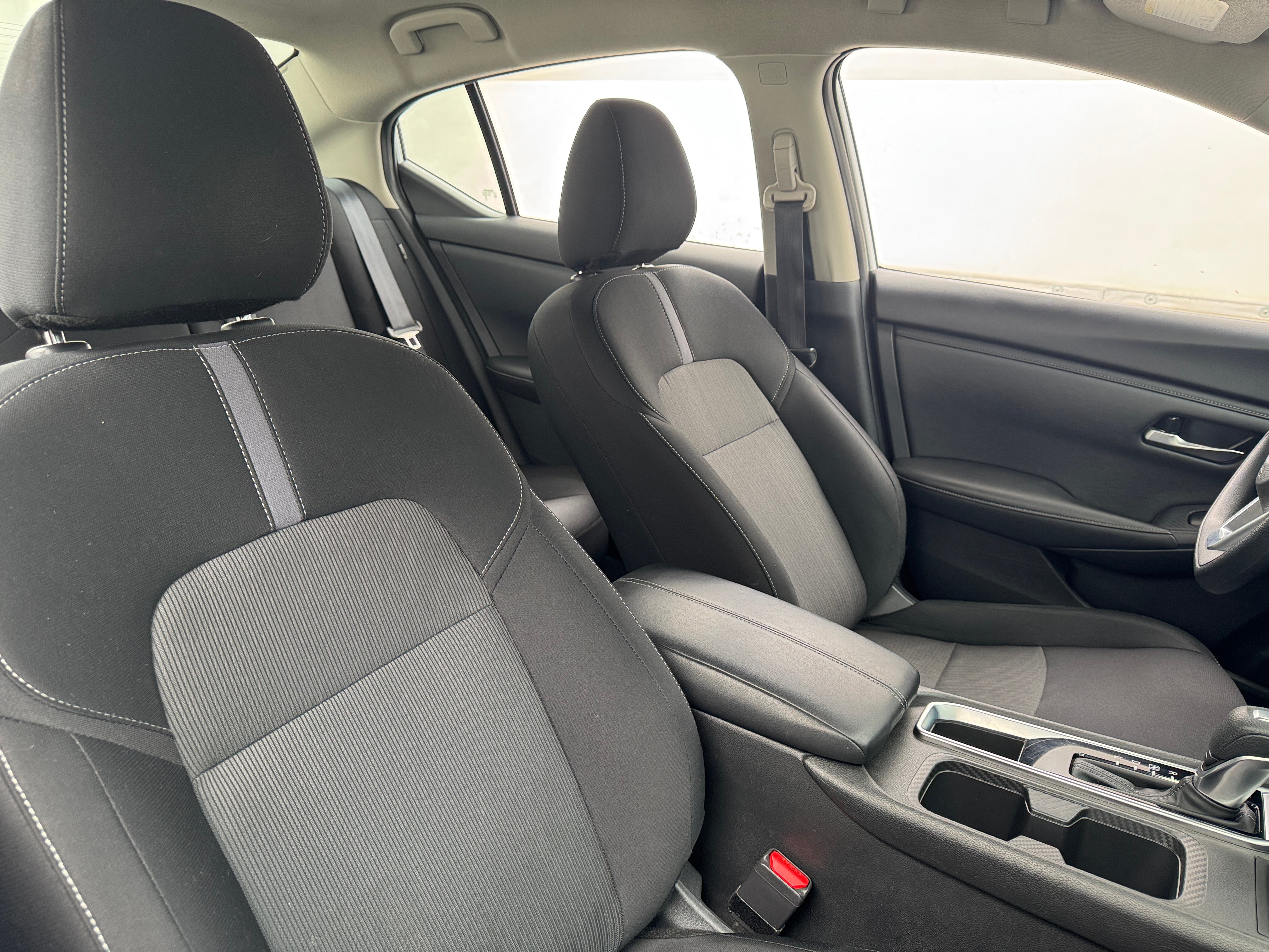 2024 Nissan Sentra SV 2