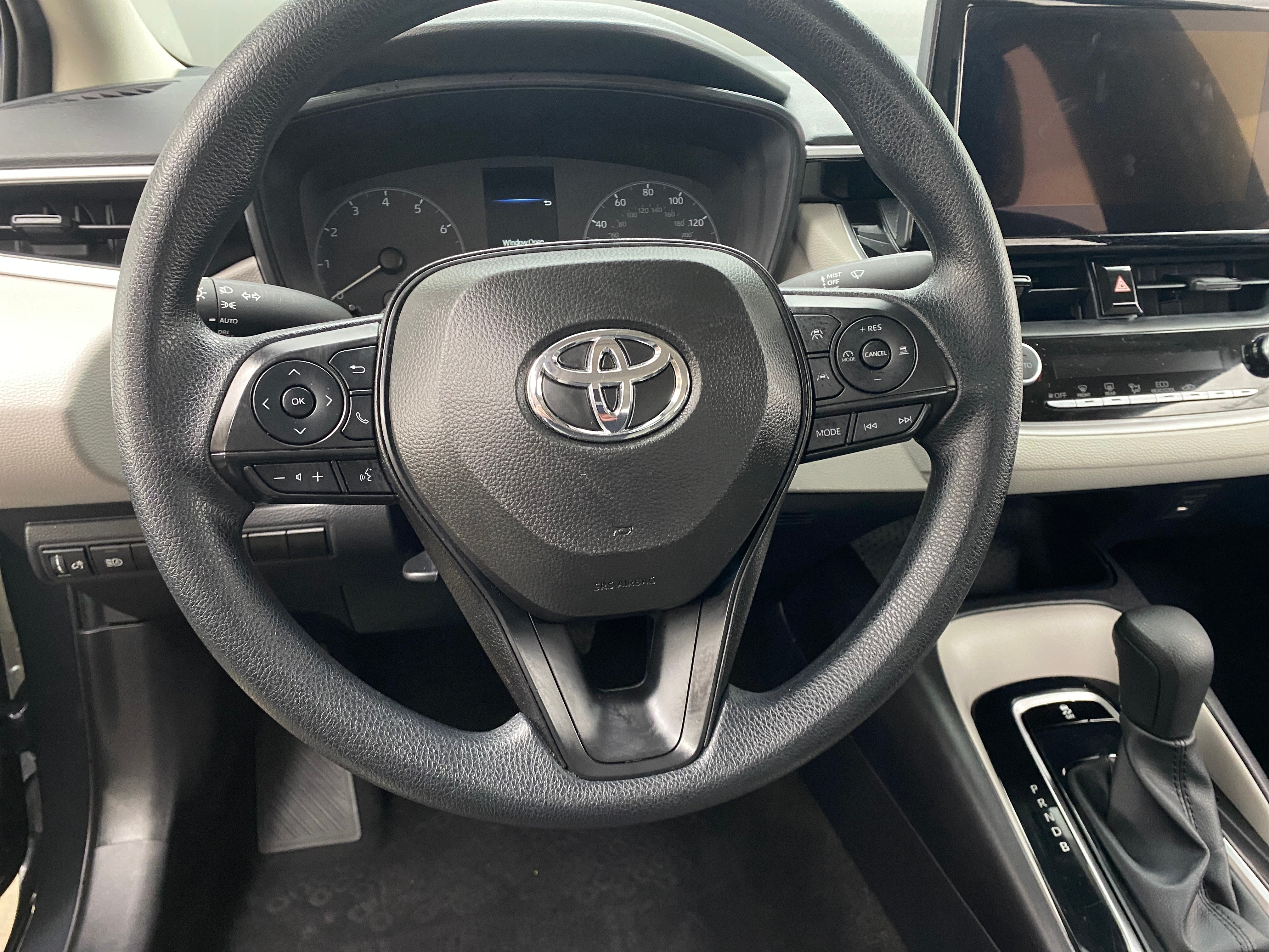 2025 Toyota Corolla LE 5