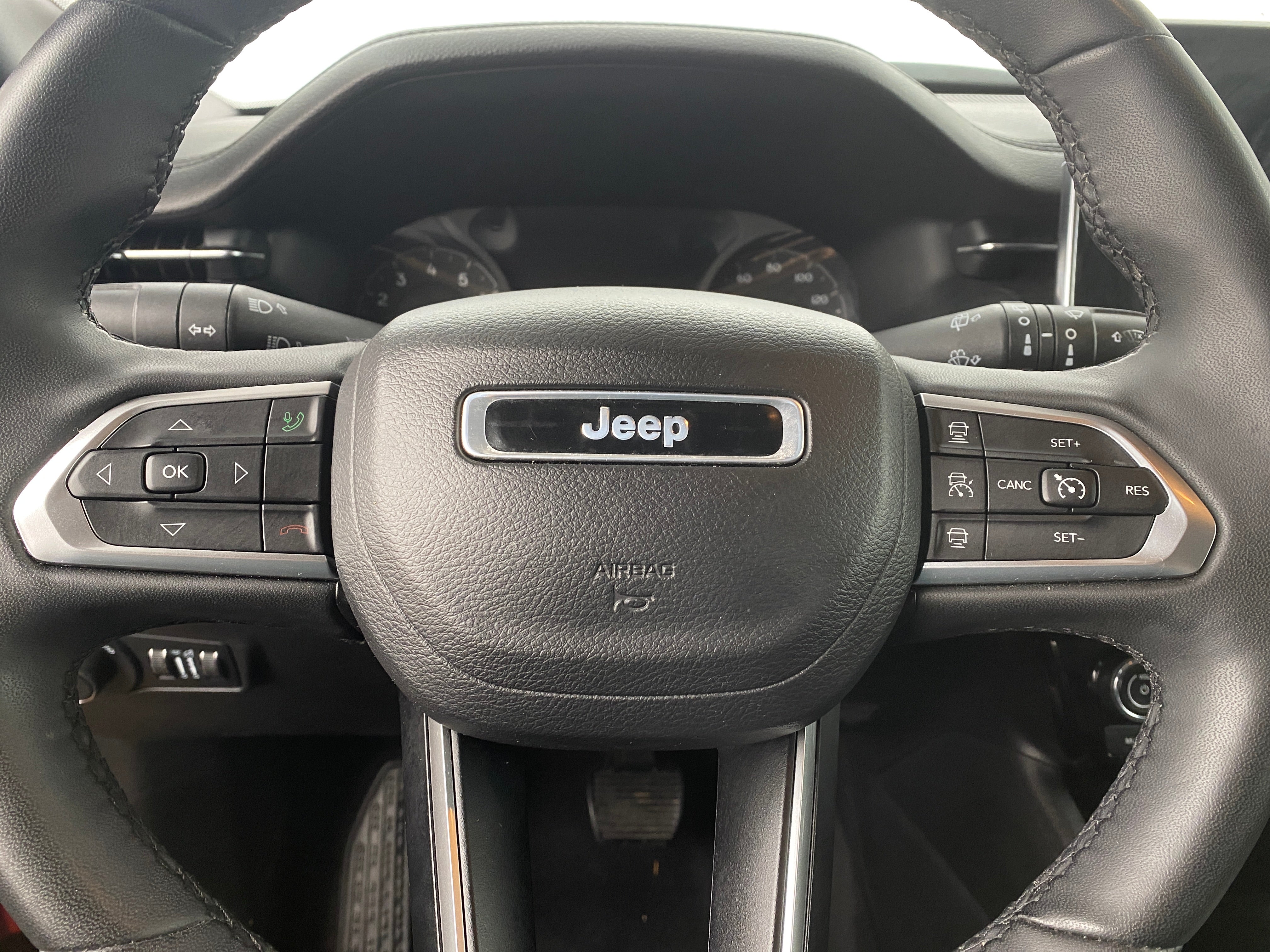 2023 Jeep Compass Red Edition 4