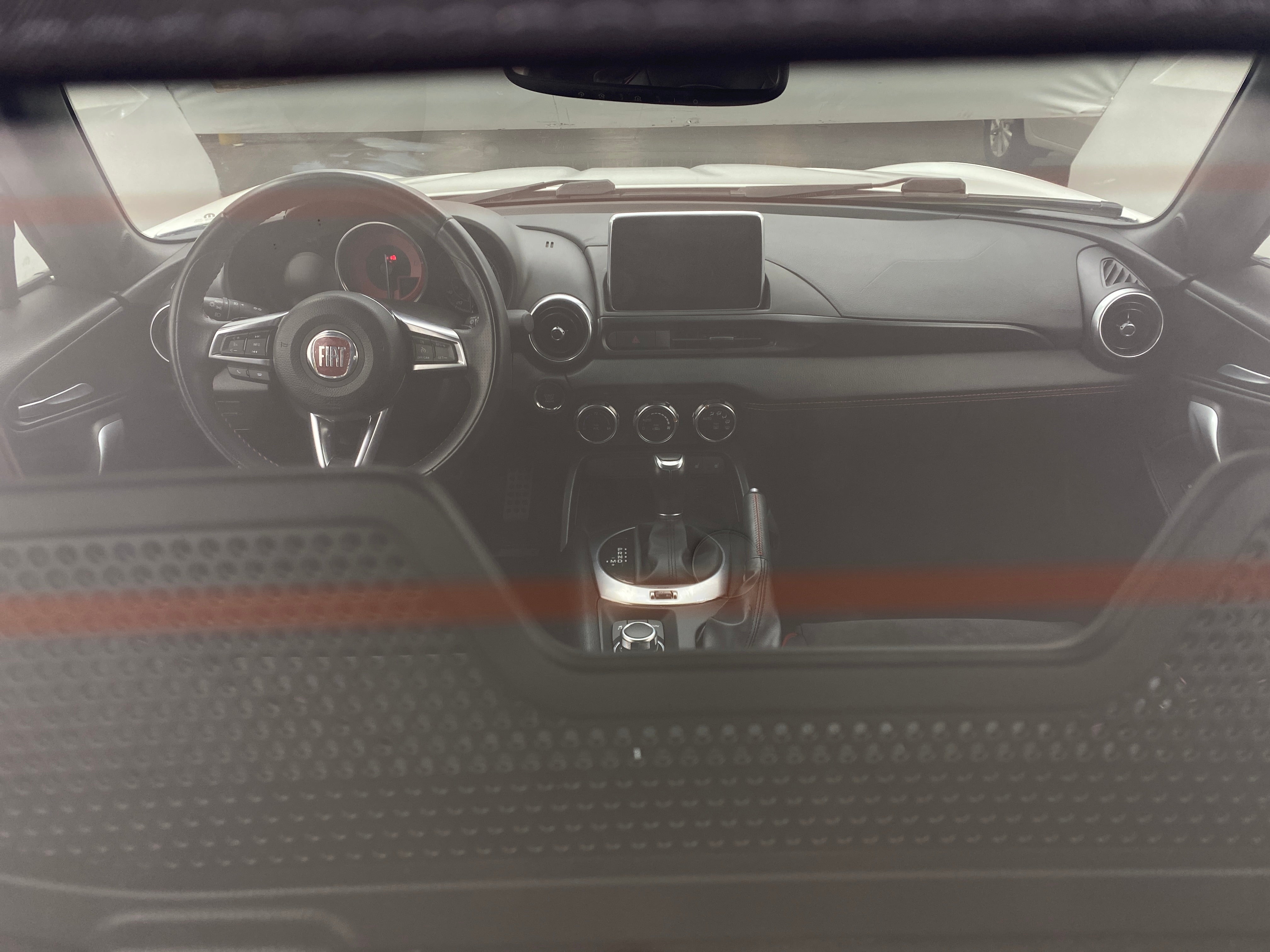 2017 Fiat 124 Spider Abarth 2