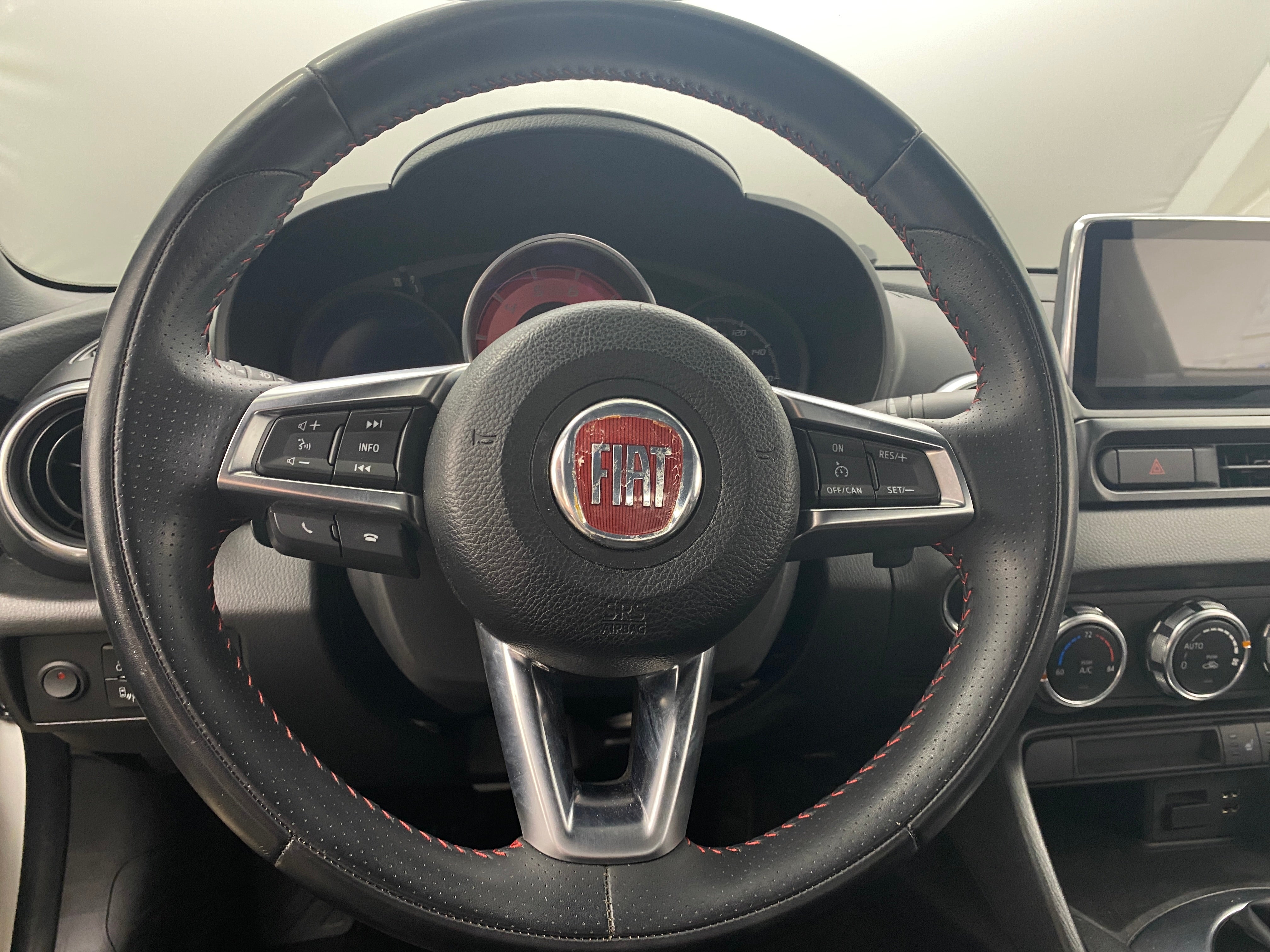 2017 Fiat 124 Spider Abarth 4
