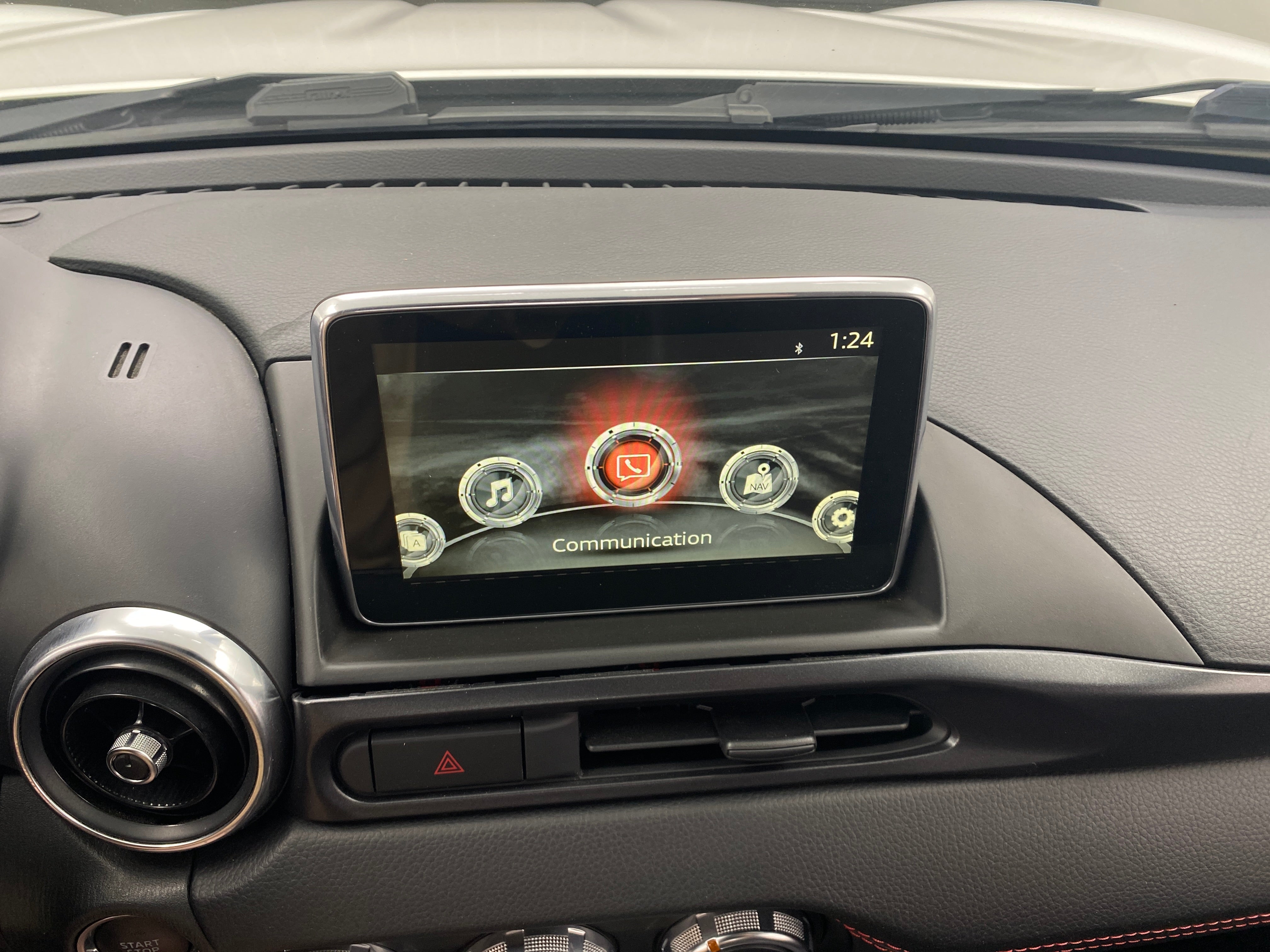2017 Fiat 124 Spider Abarth 3