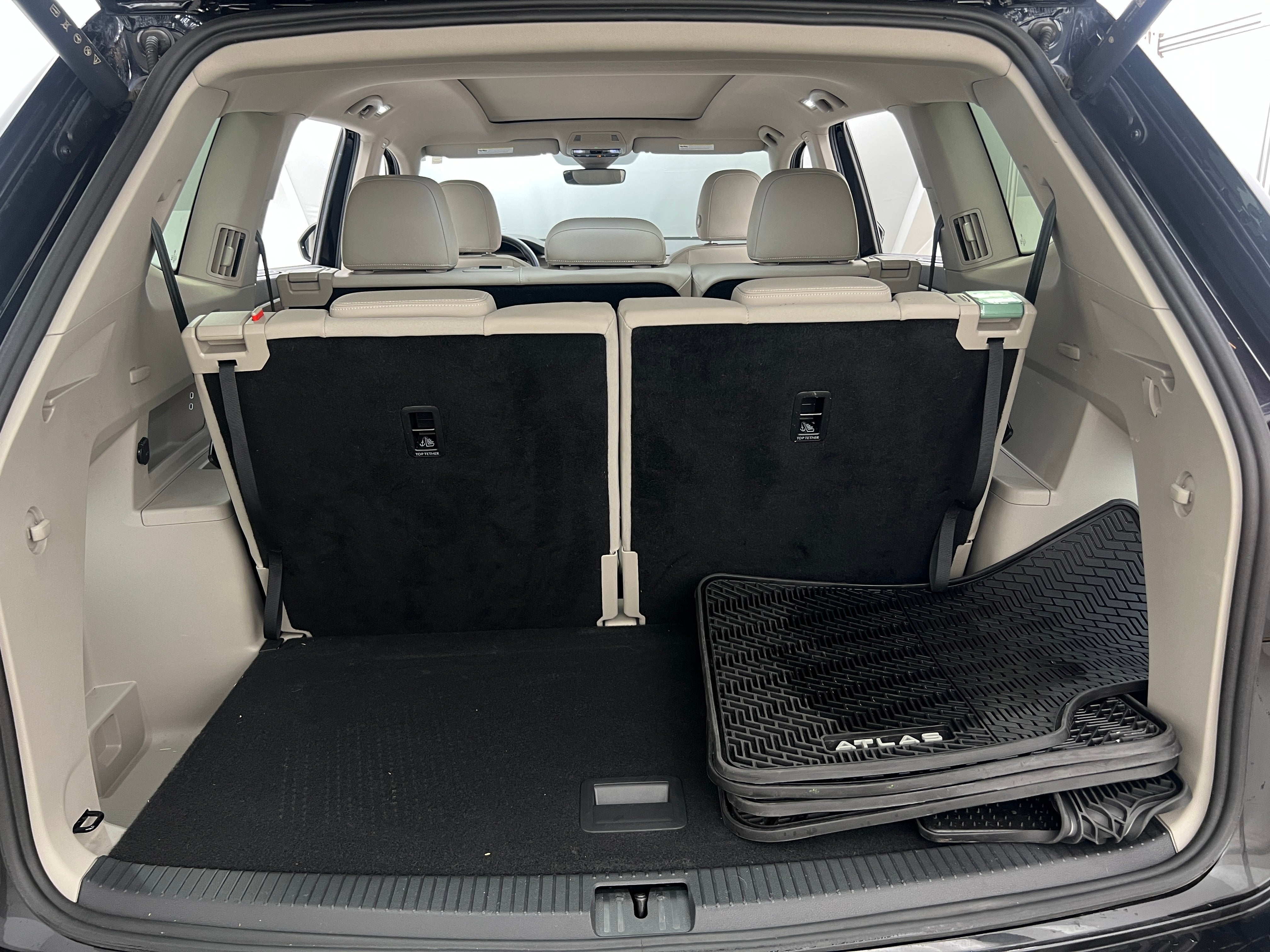 2024 Volkswagen Atlas SEL 6
