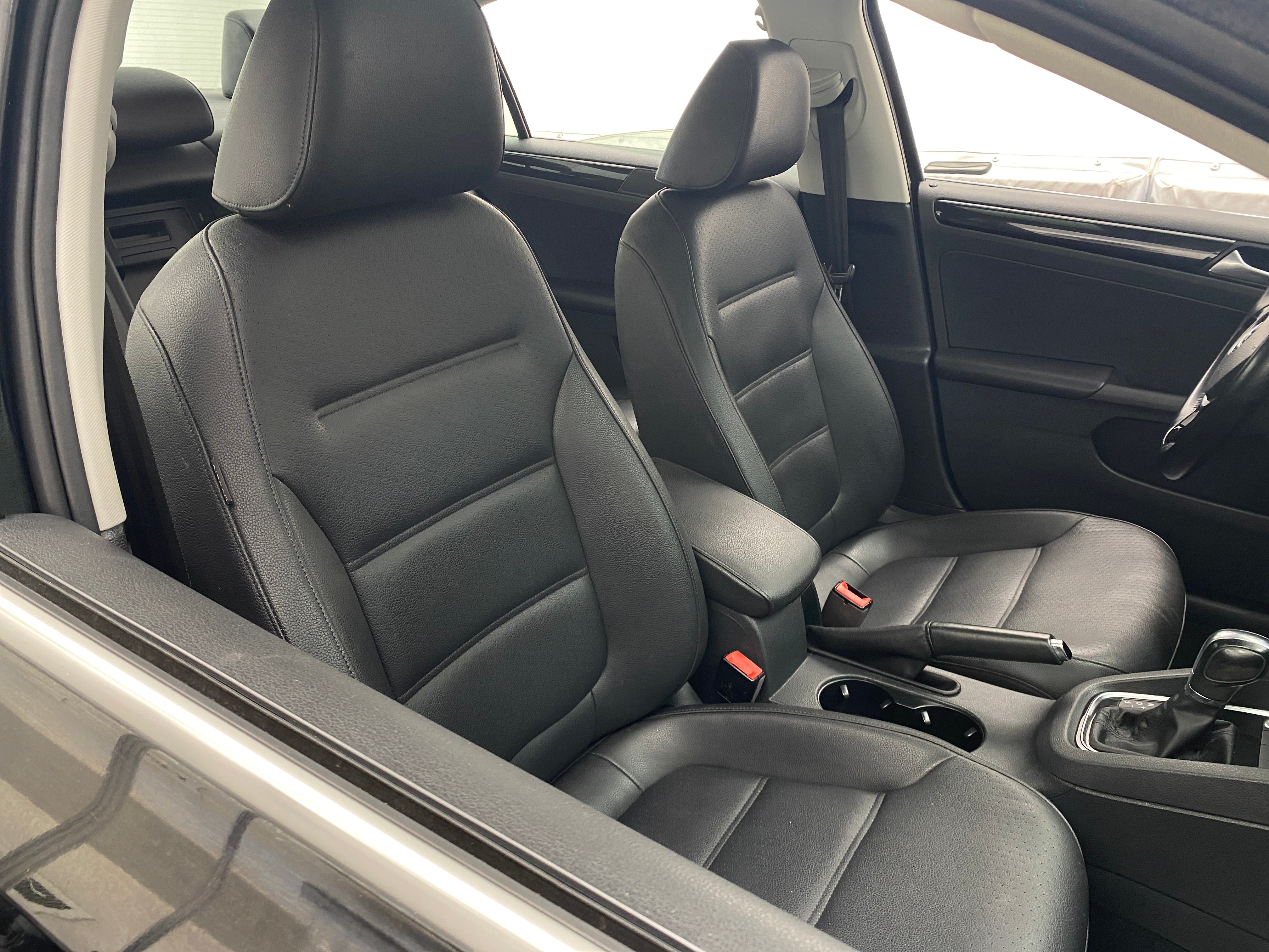 2017 Volkswagen Jetta SEL 2