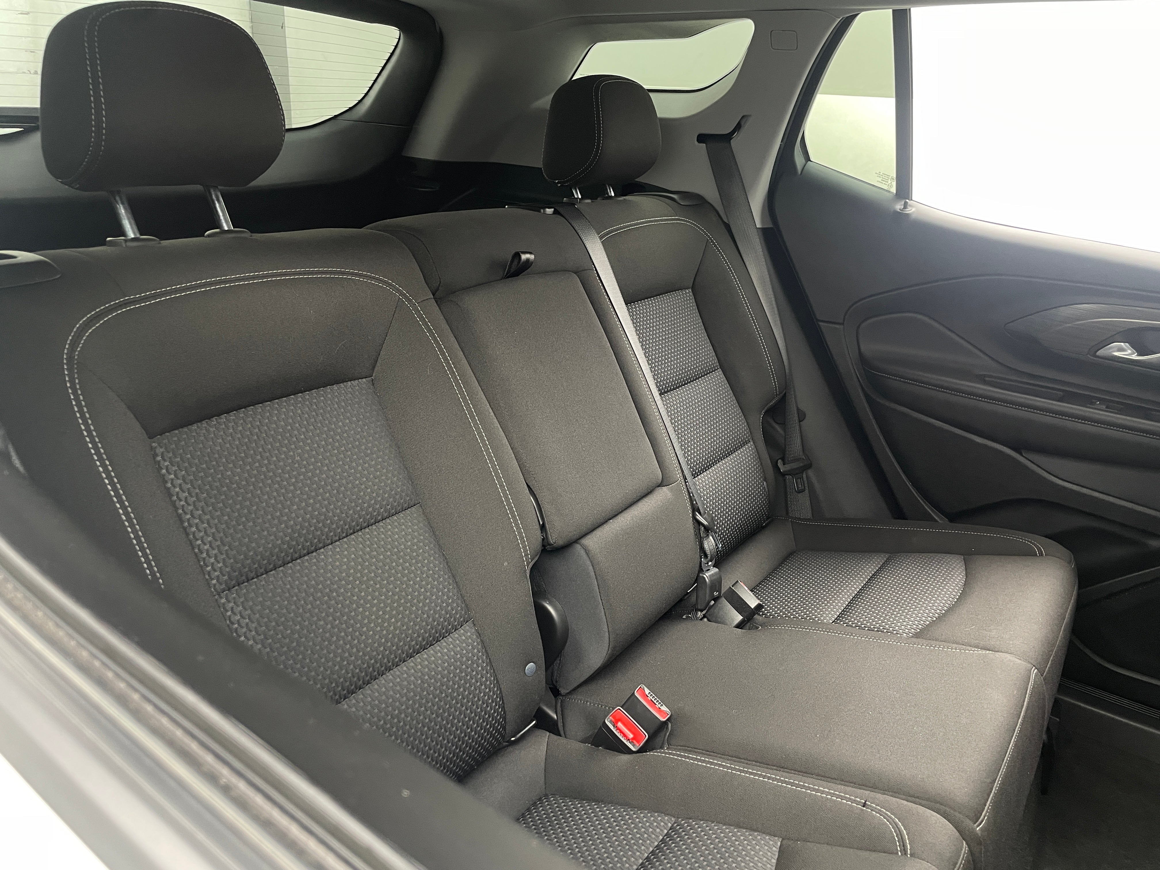 2023 GMC Terrain SLE 6