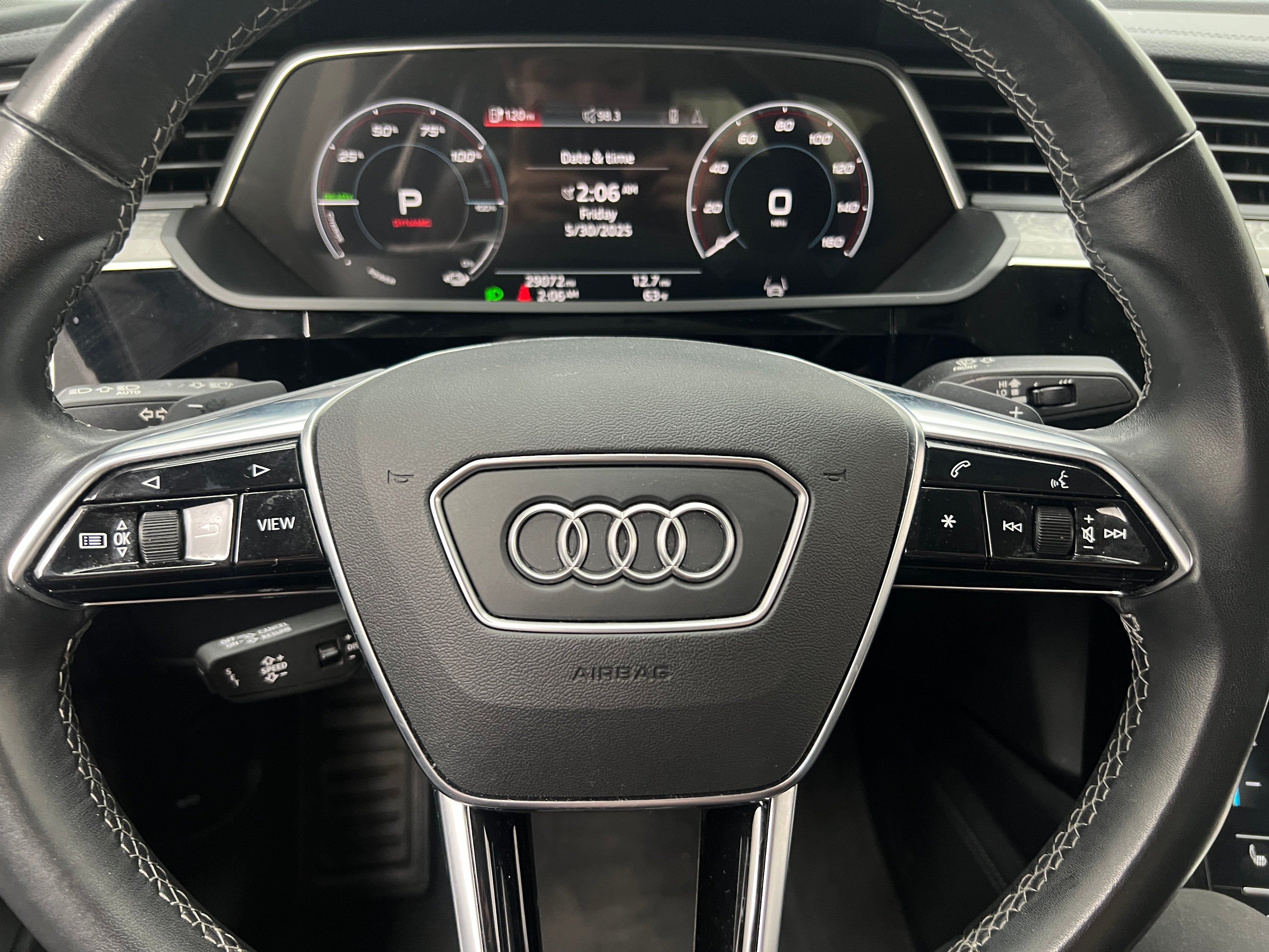 2022 Audi e-tron S Premium Plus 4