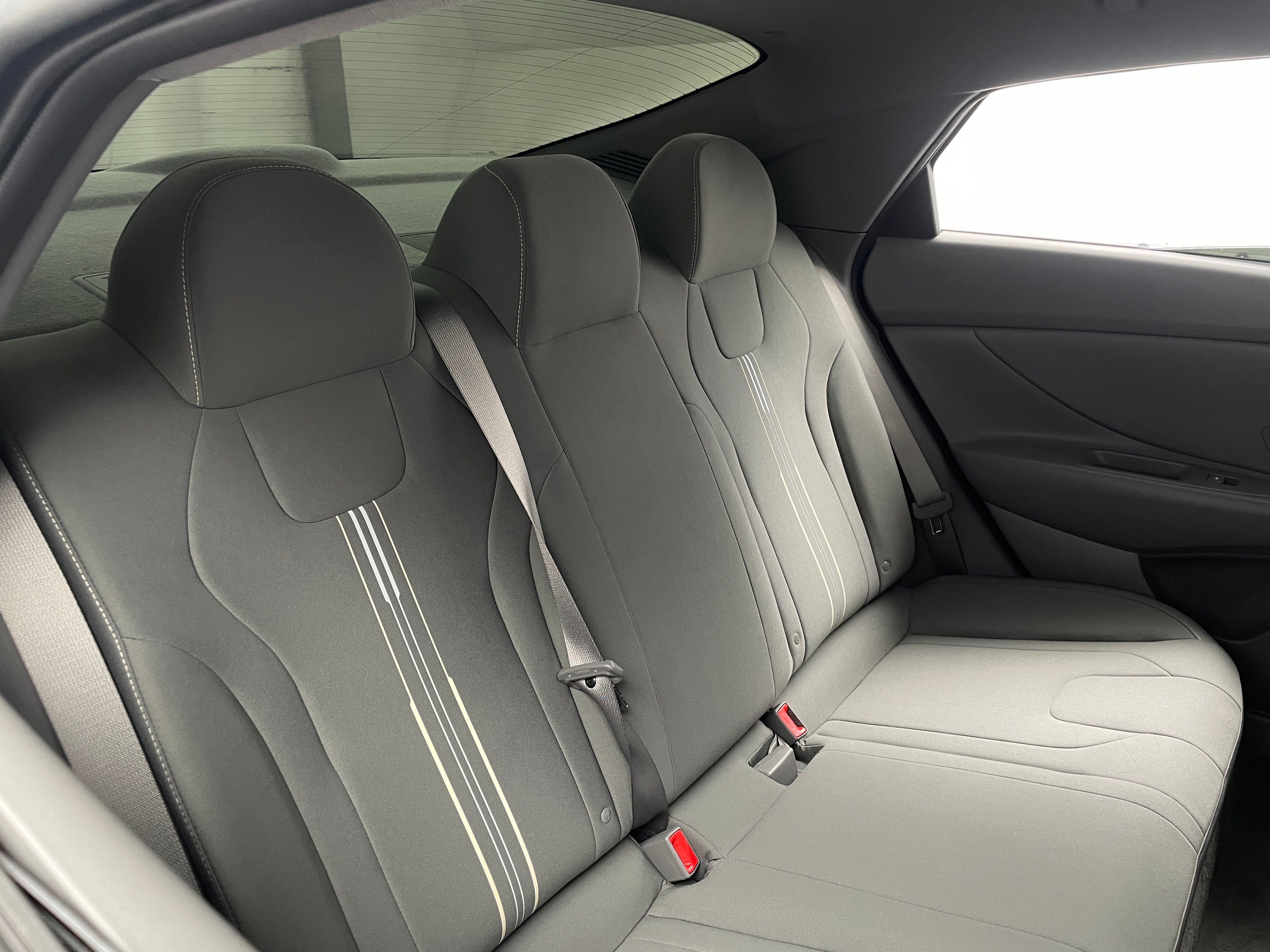 2023 Hyundai Elantra SEL 6