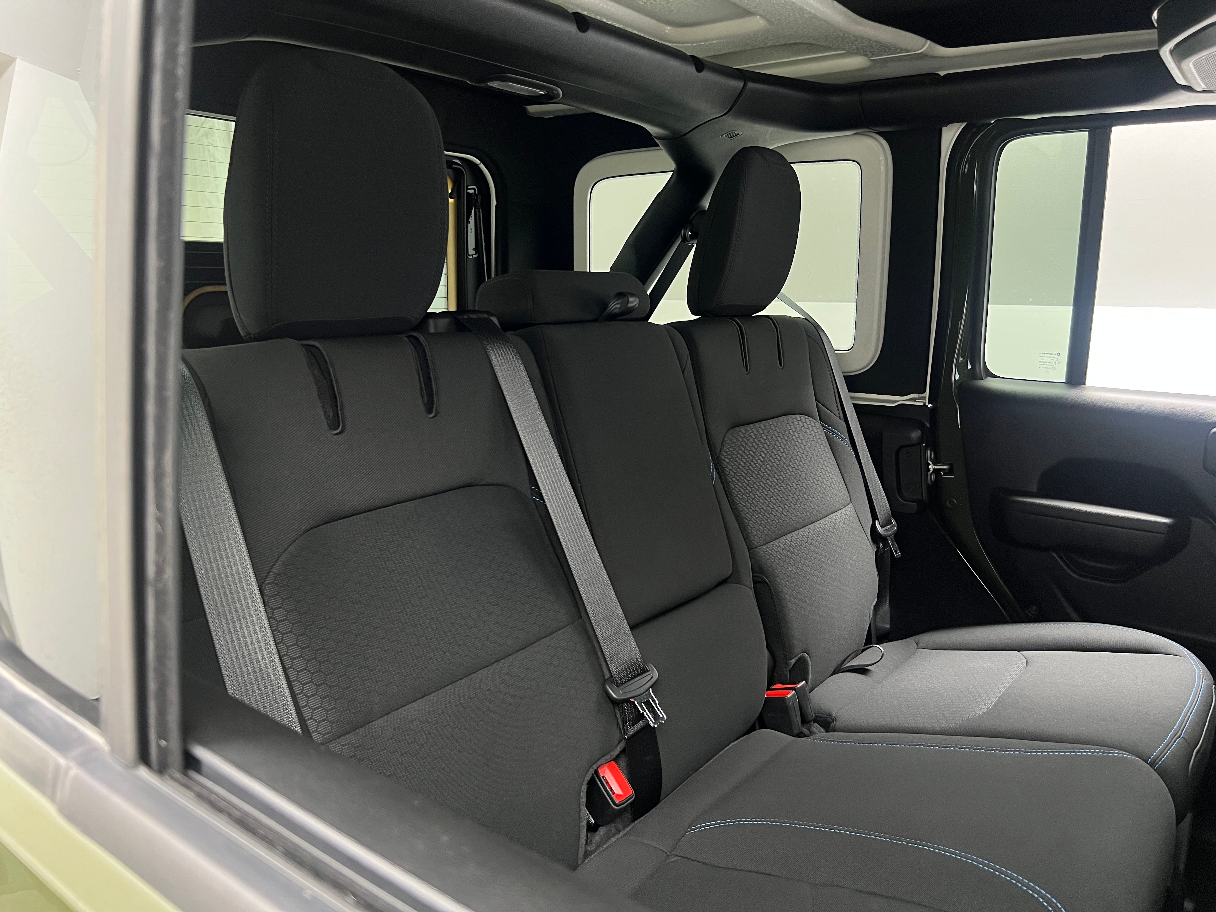 2023 Jeep Wrangler Rubicon 4xe 6