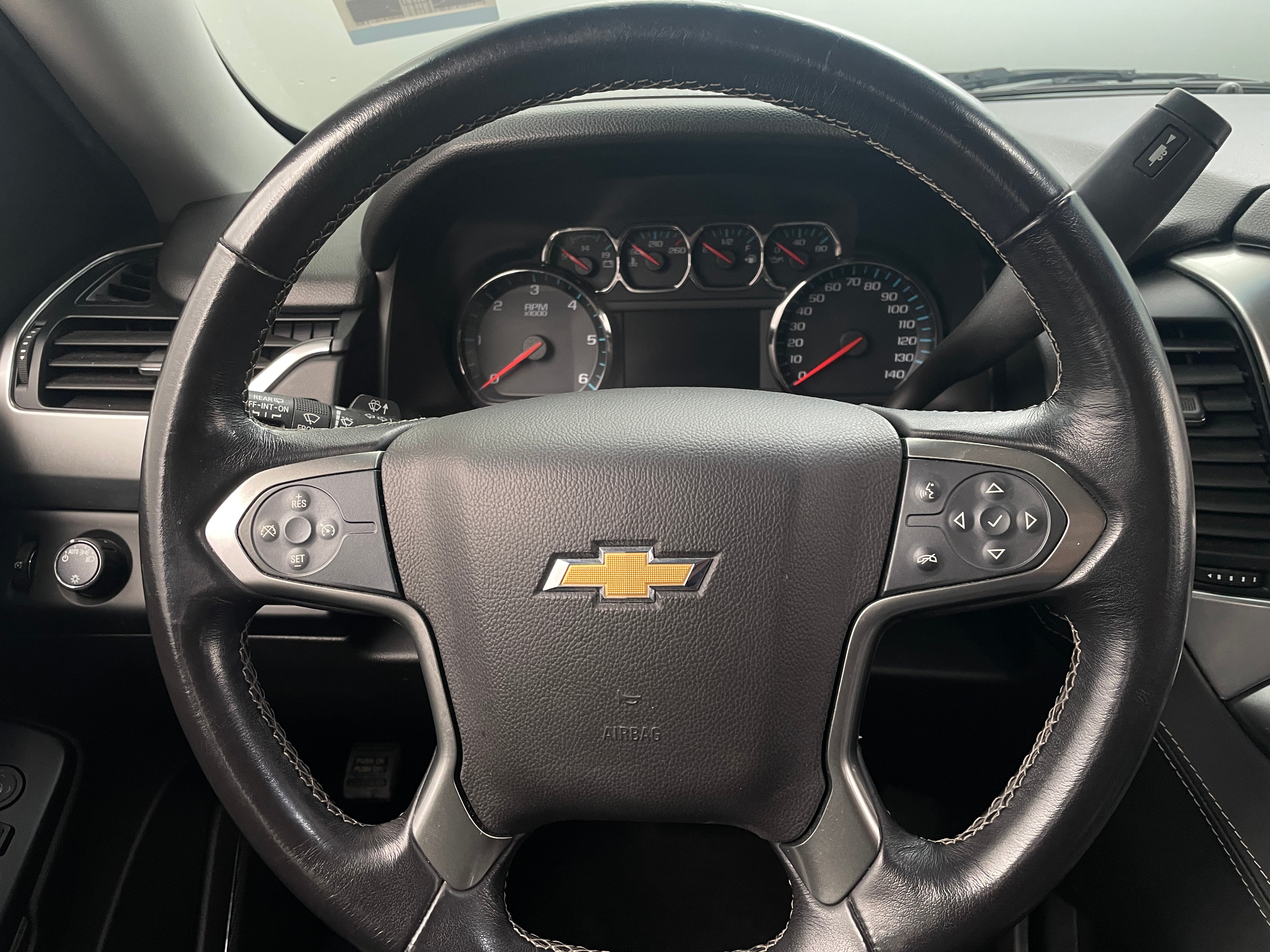 2019 Chevrolet Suburban LS 5