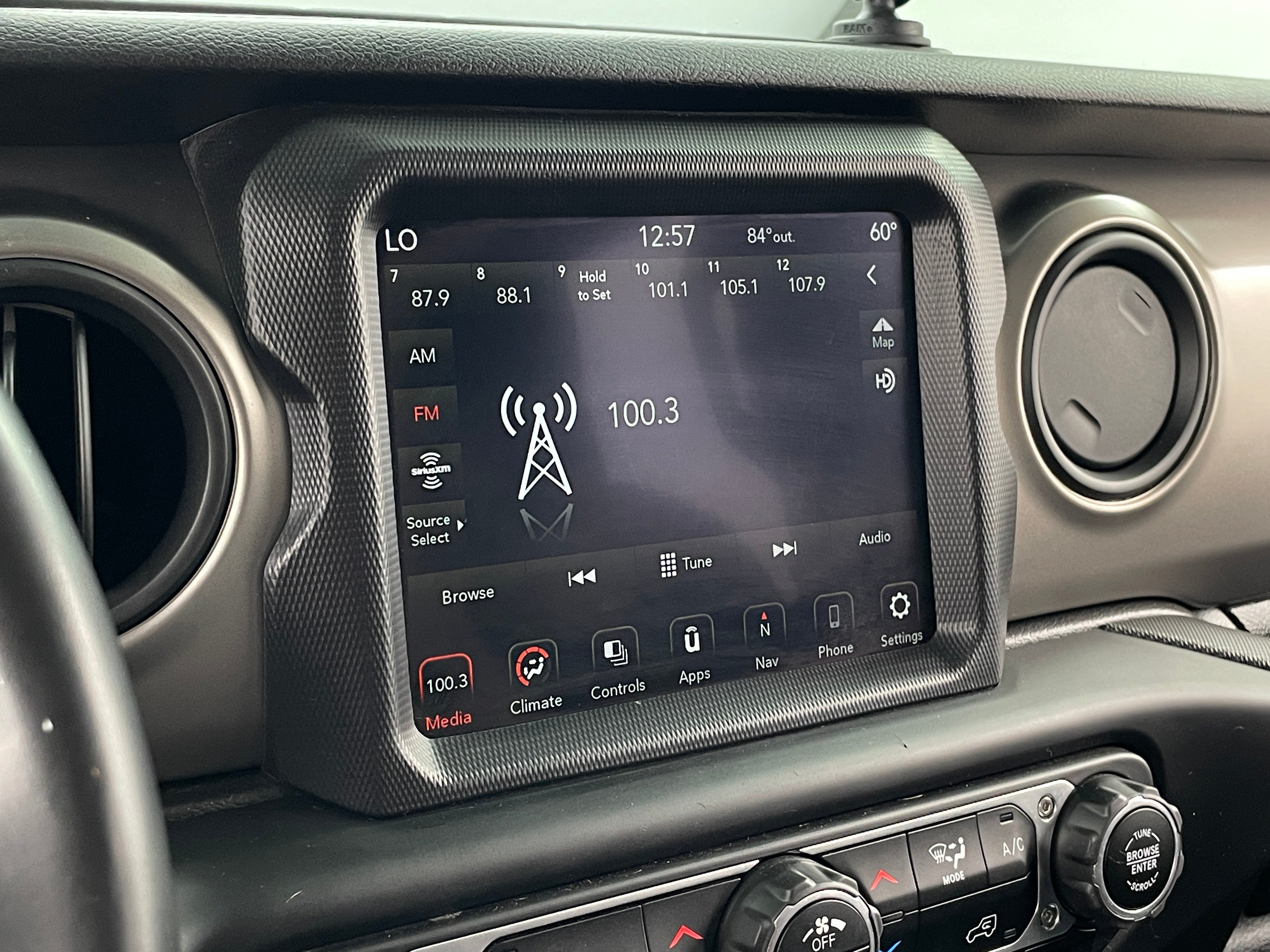 2021 Jeep Gladiator Willys 4