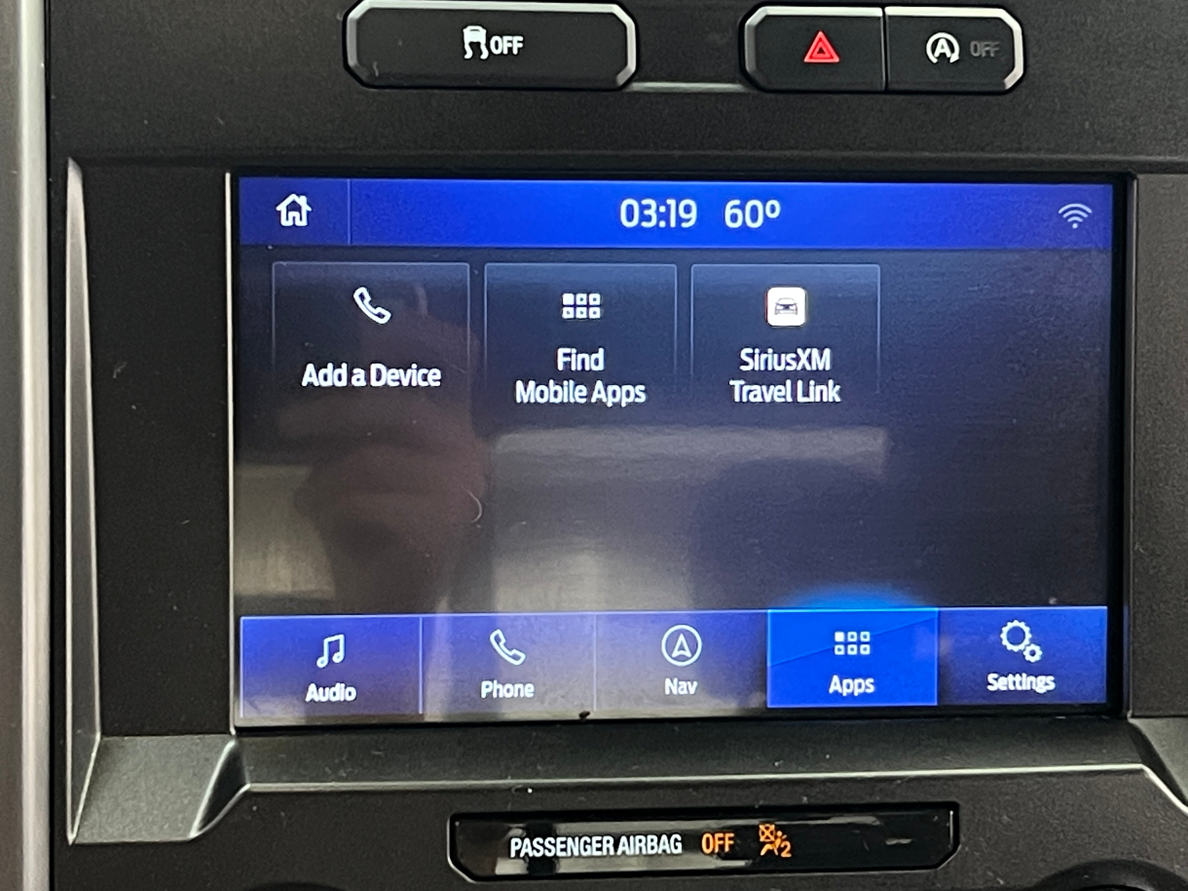 2020 Ford Econoline E-150 4
