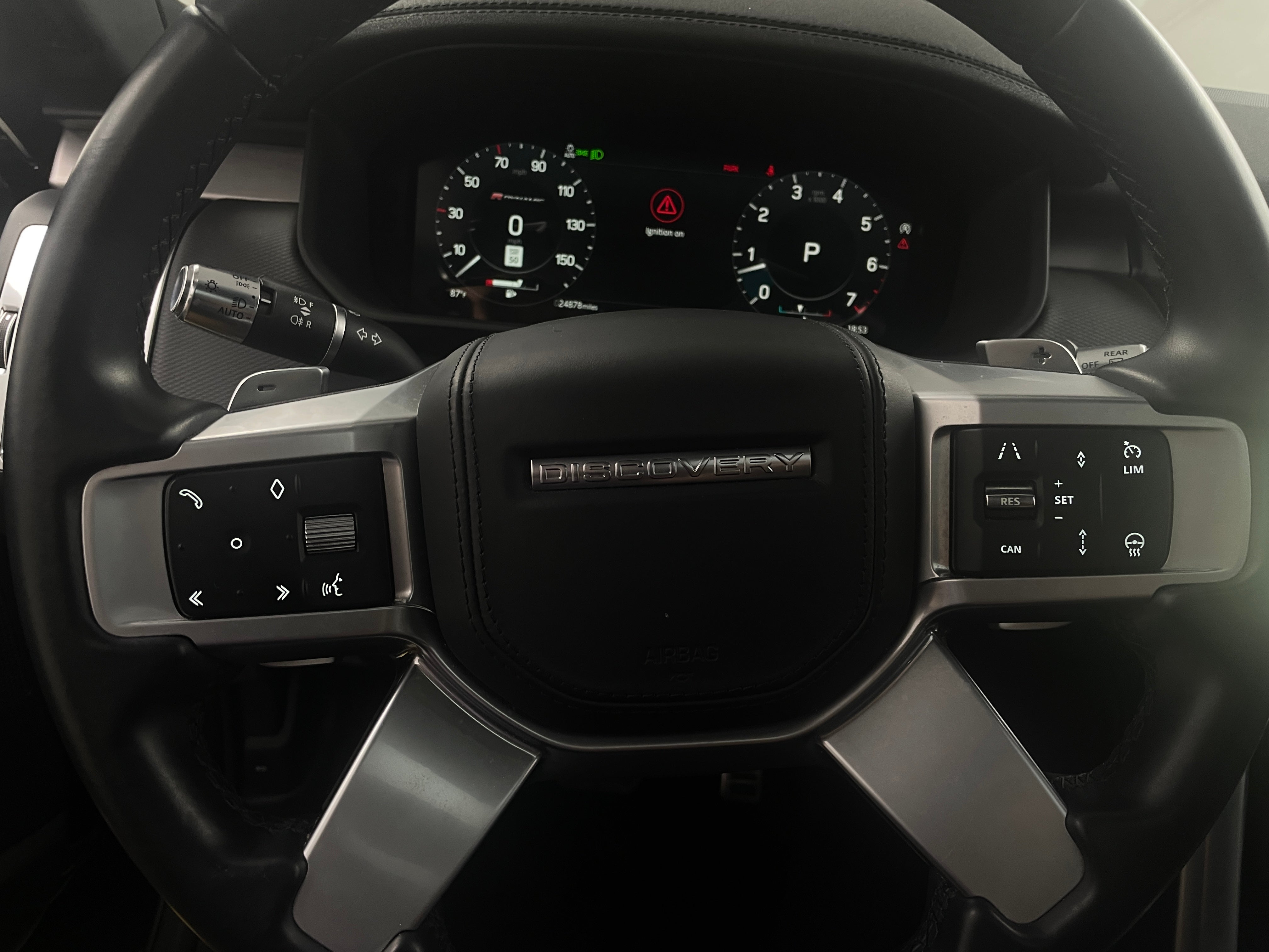 2022 Land Rover Discovery R-Dynamic HSE 4
