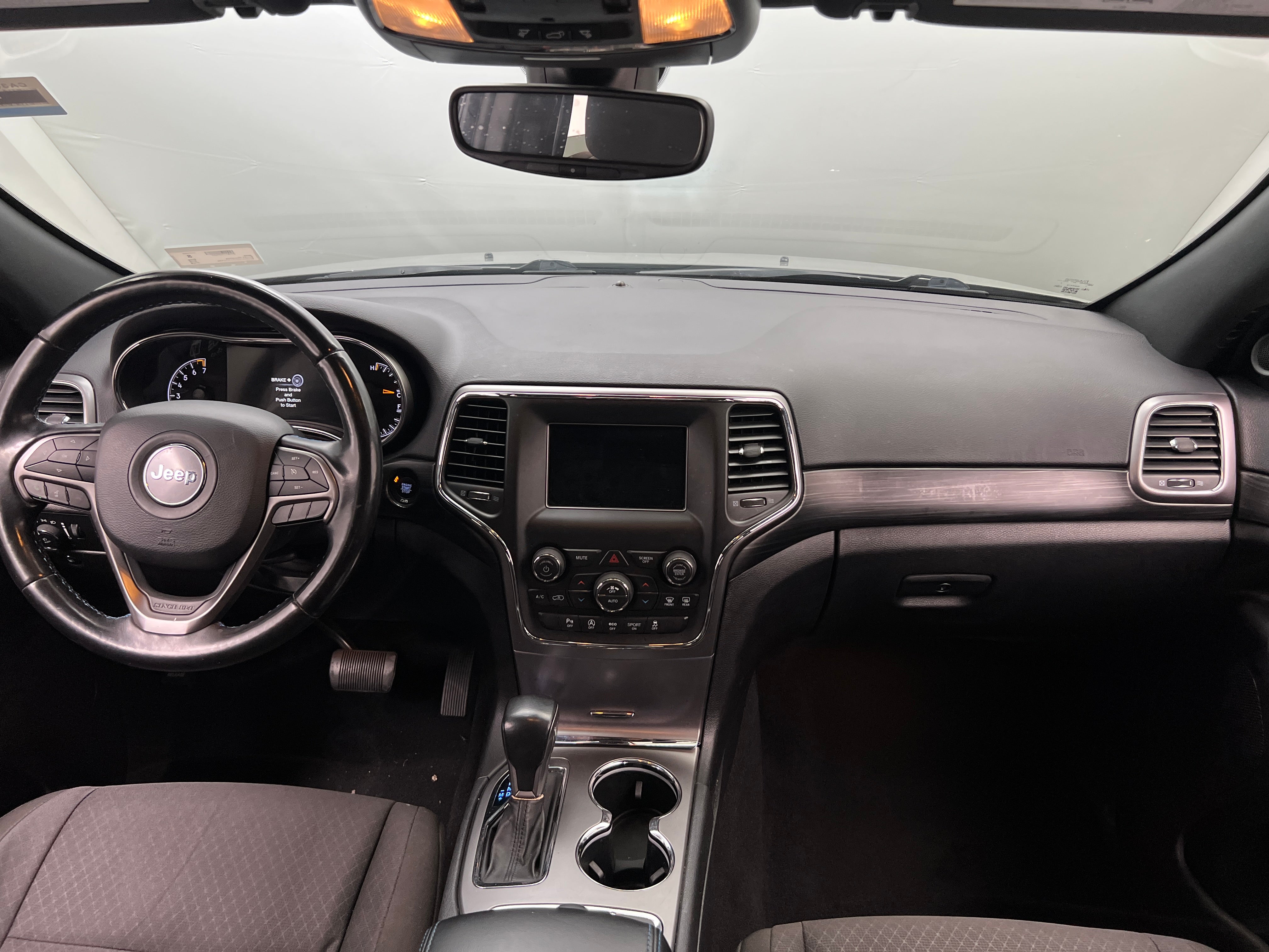 2020 Jeep Grand Cherokee Upland 3