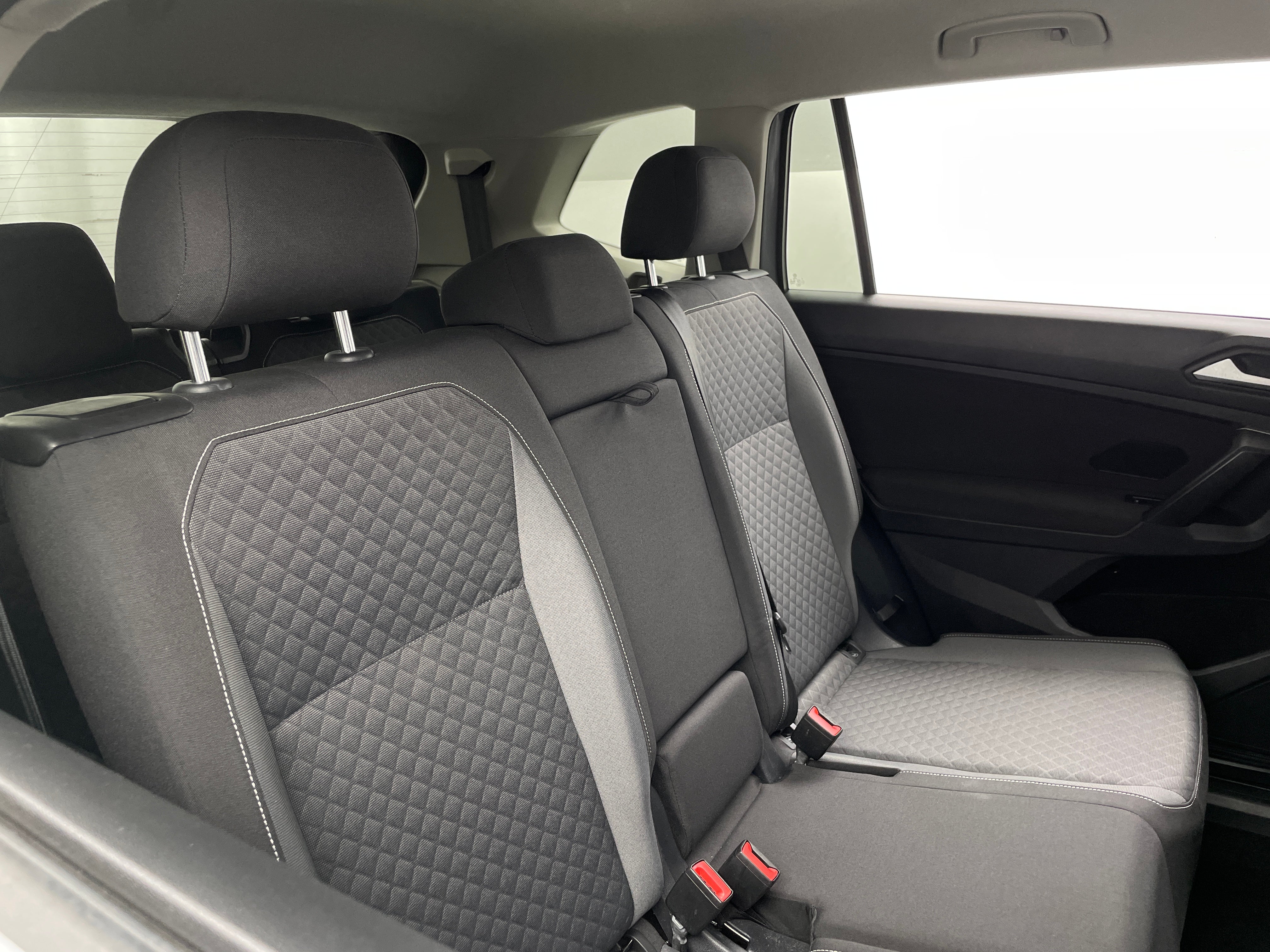 2021 Volkswagen Tiguan S 6