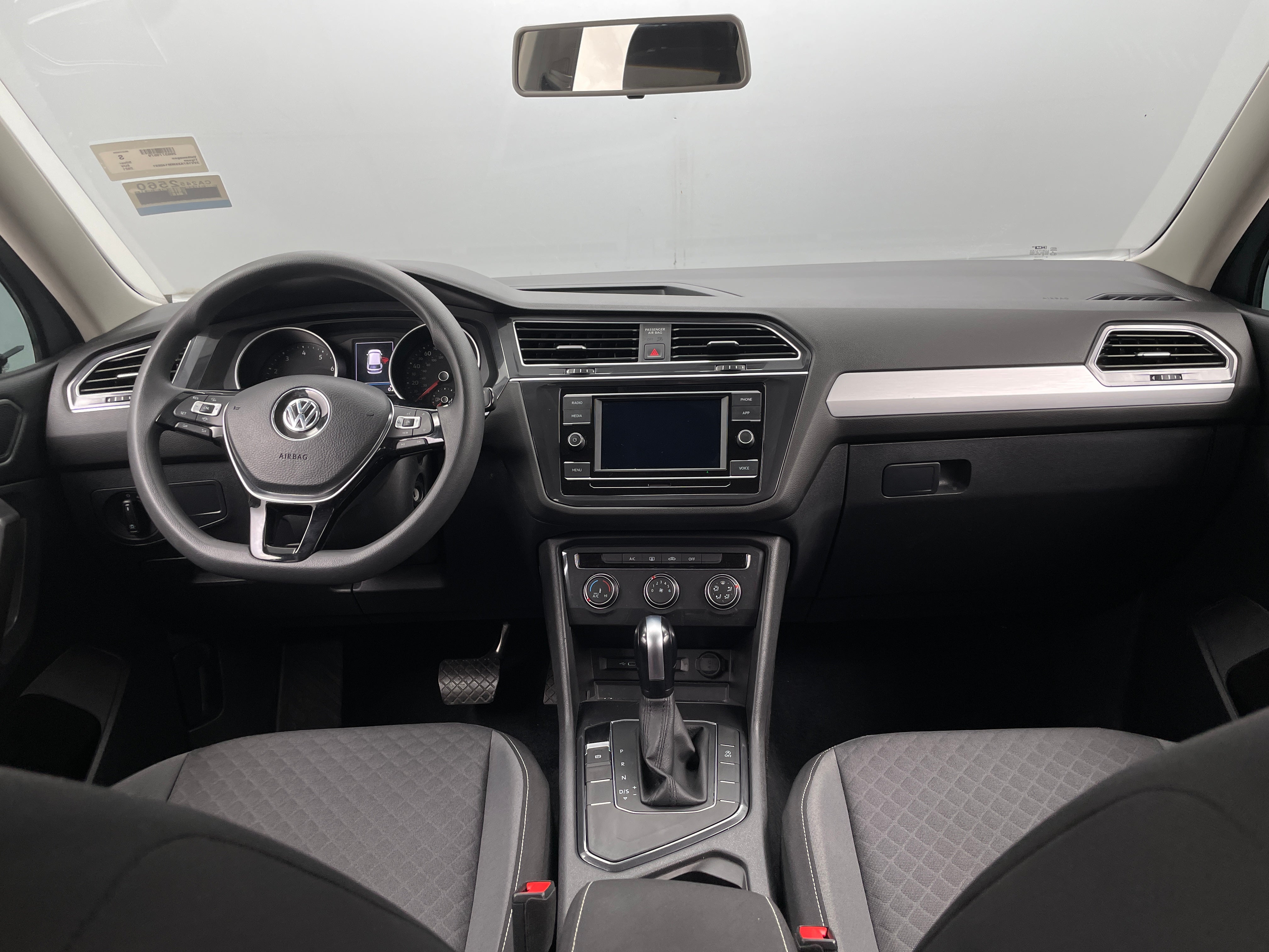2021 Volkswagen Tiguan S 3