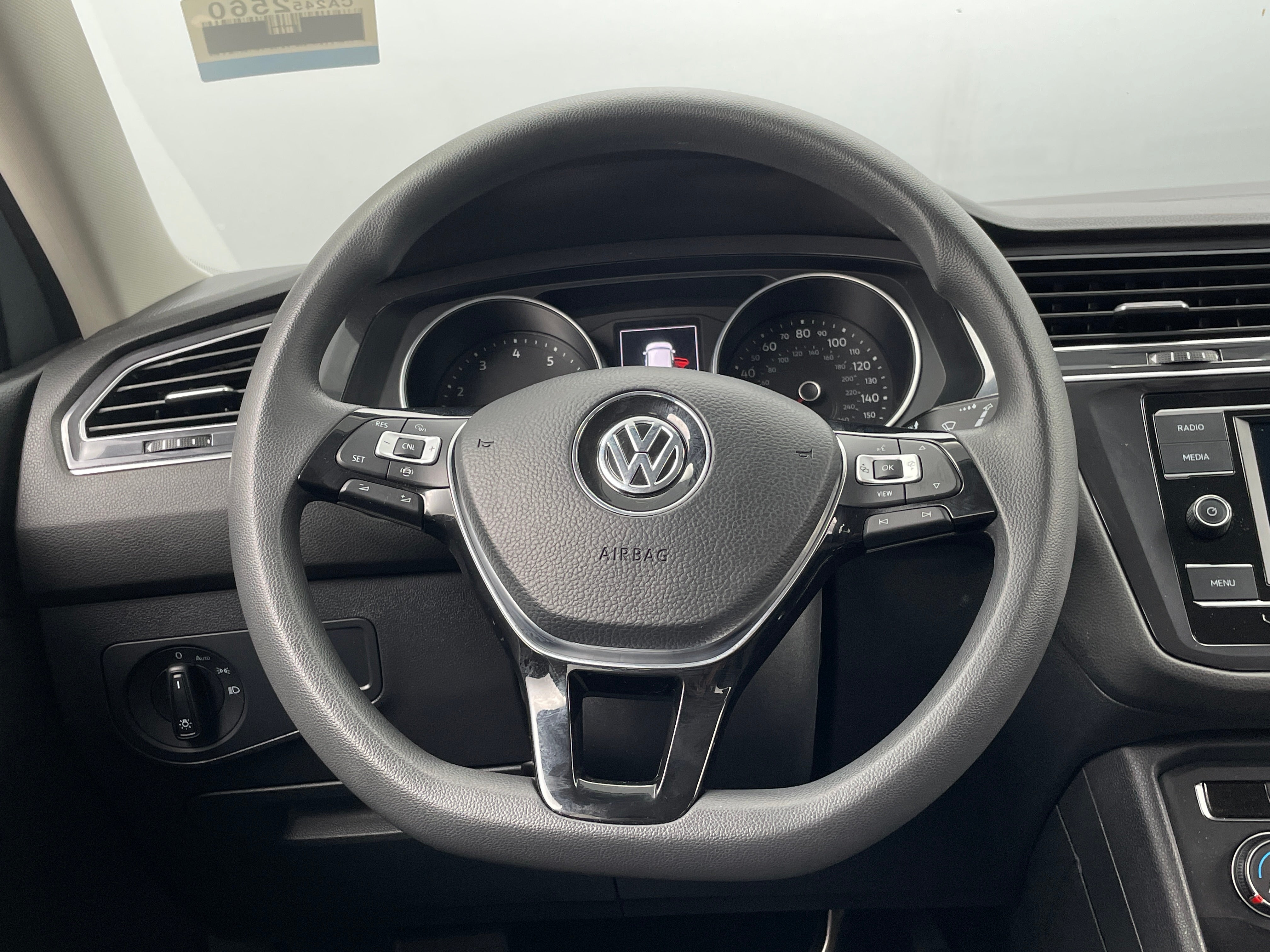2021 Volkswagen Tiguan S 5