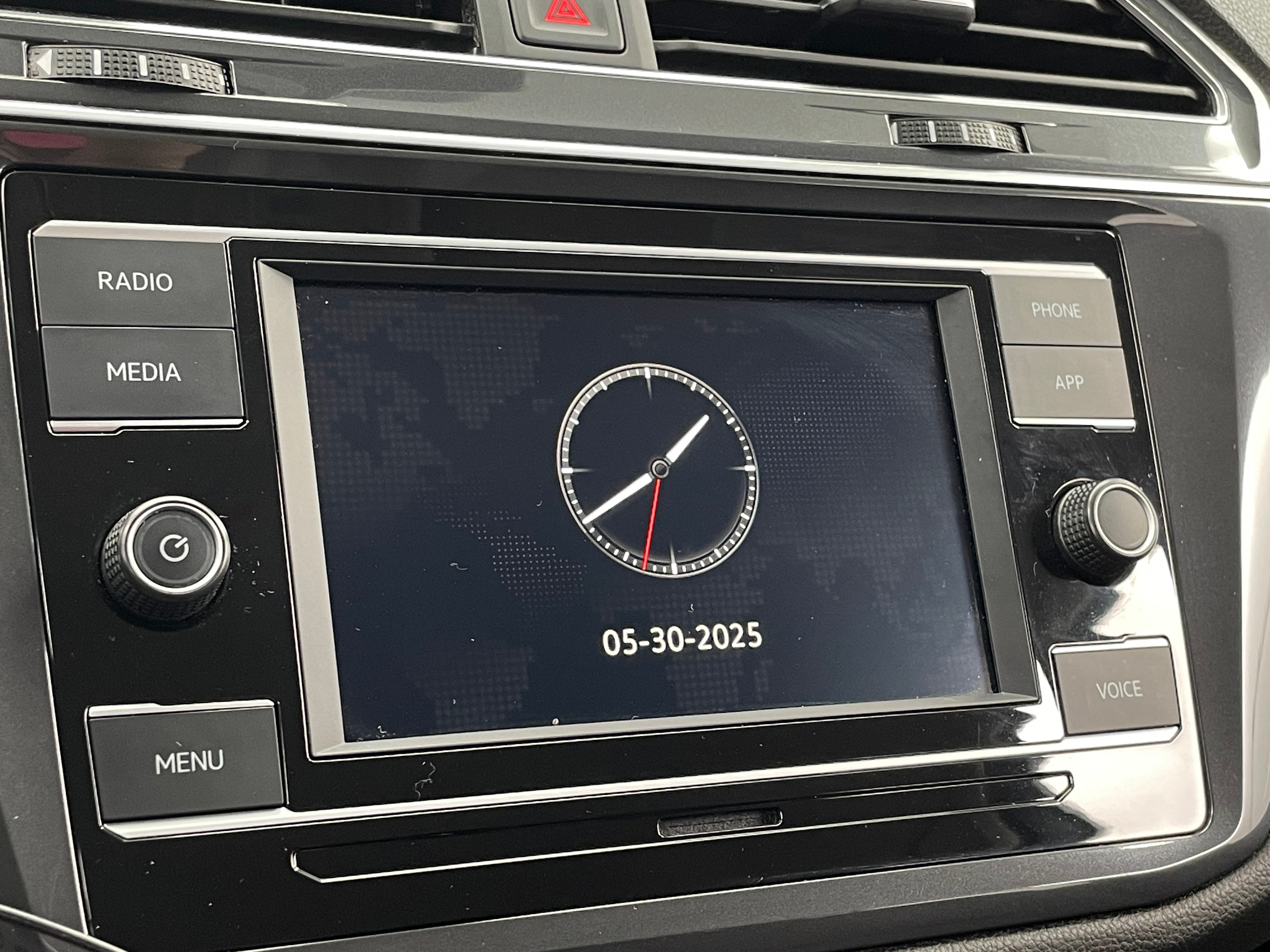 2021 Volkswagen Tiguan S 4