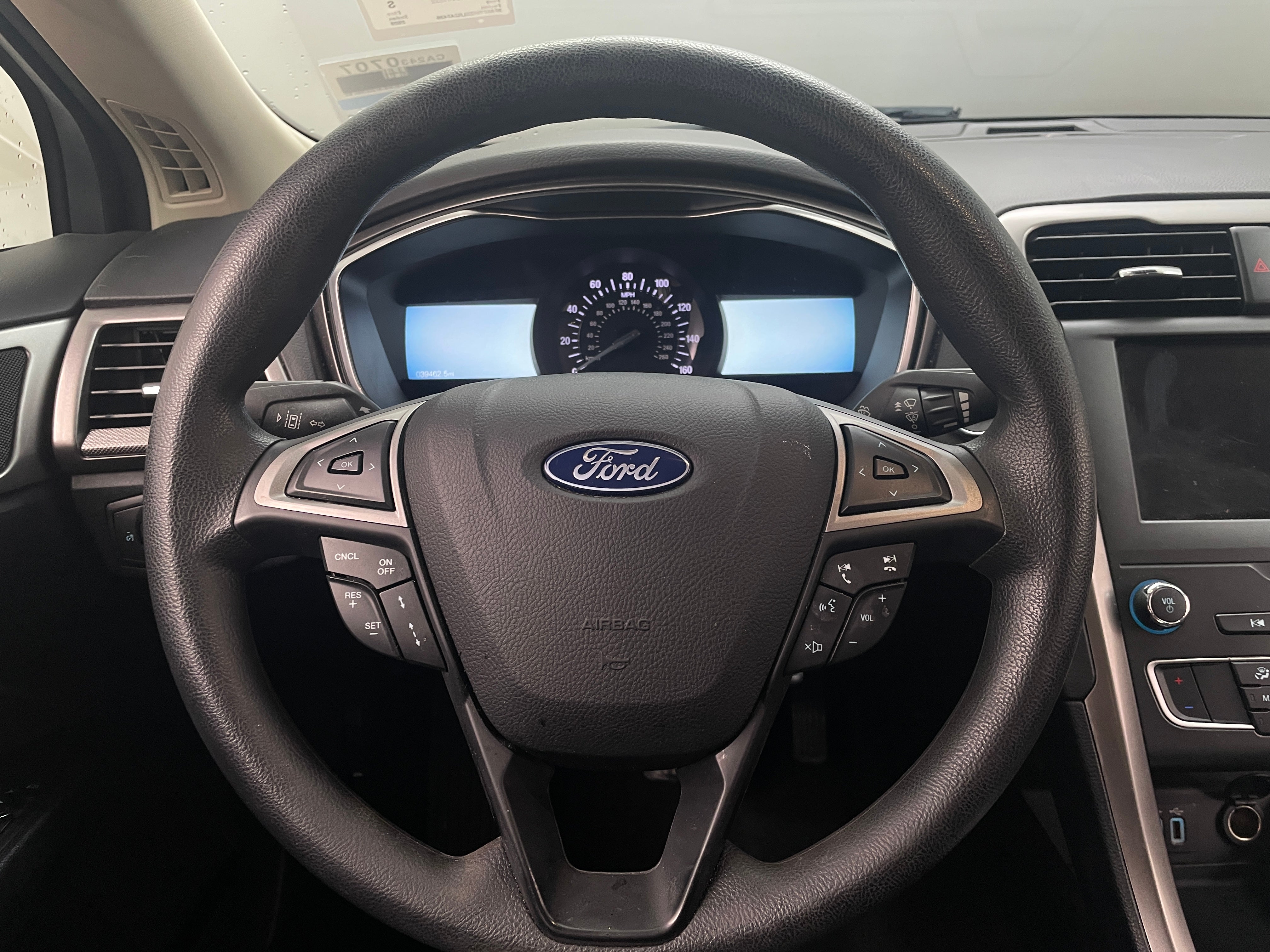 2020 Ford Fusion SE 5