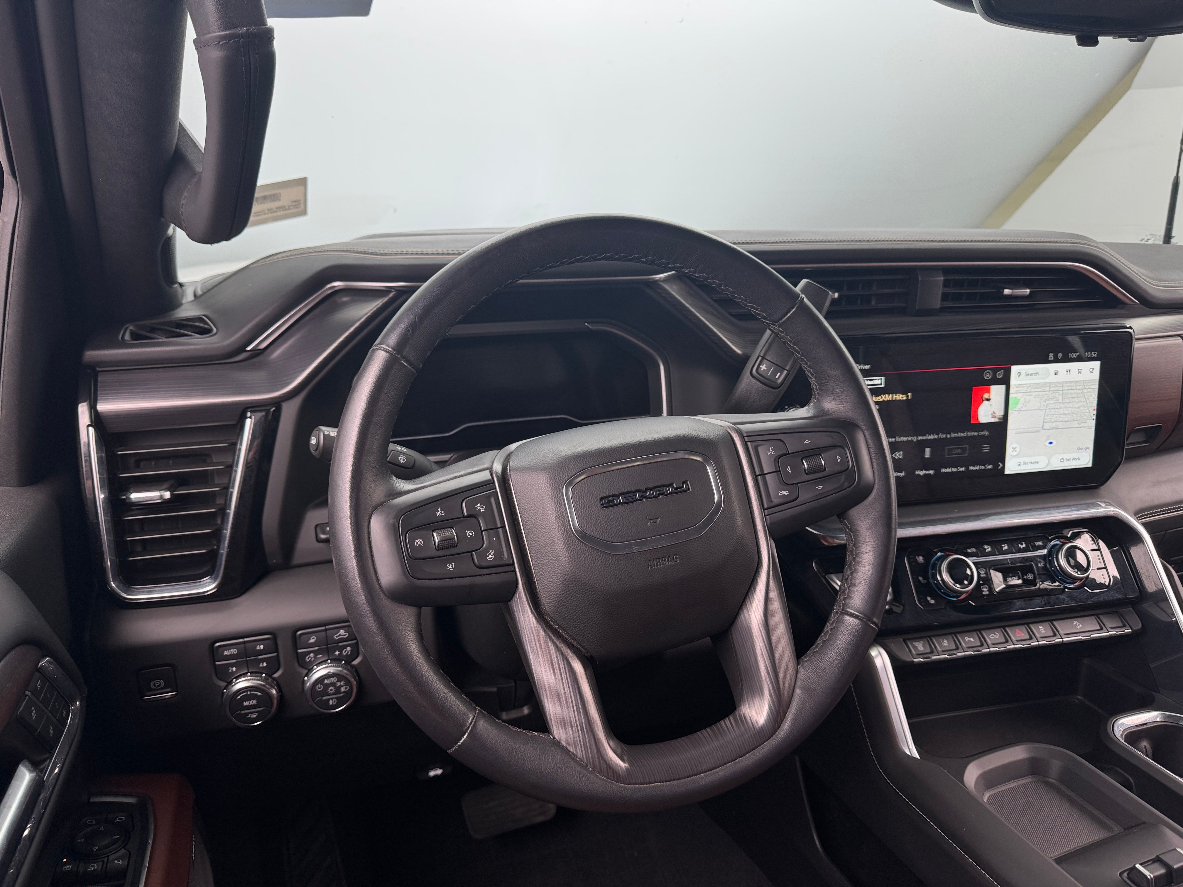 2024 GMC Sierra 2500 Denali 4