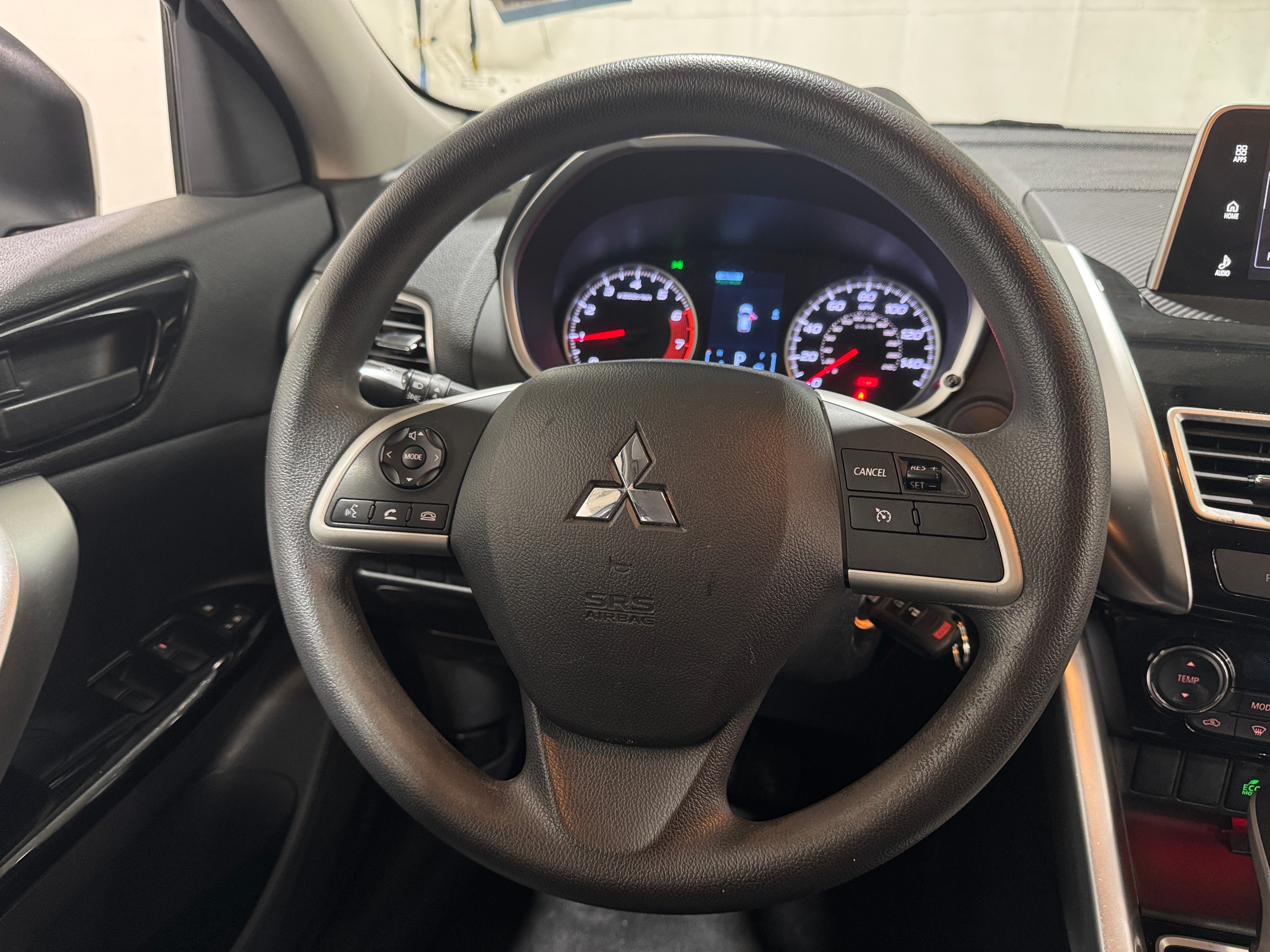 2019 Mitsubishi Eclipse Cross LE 5